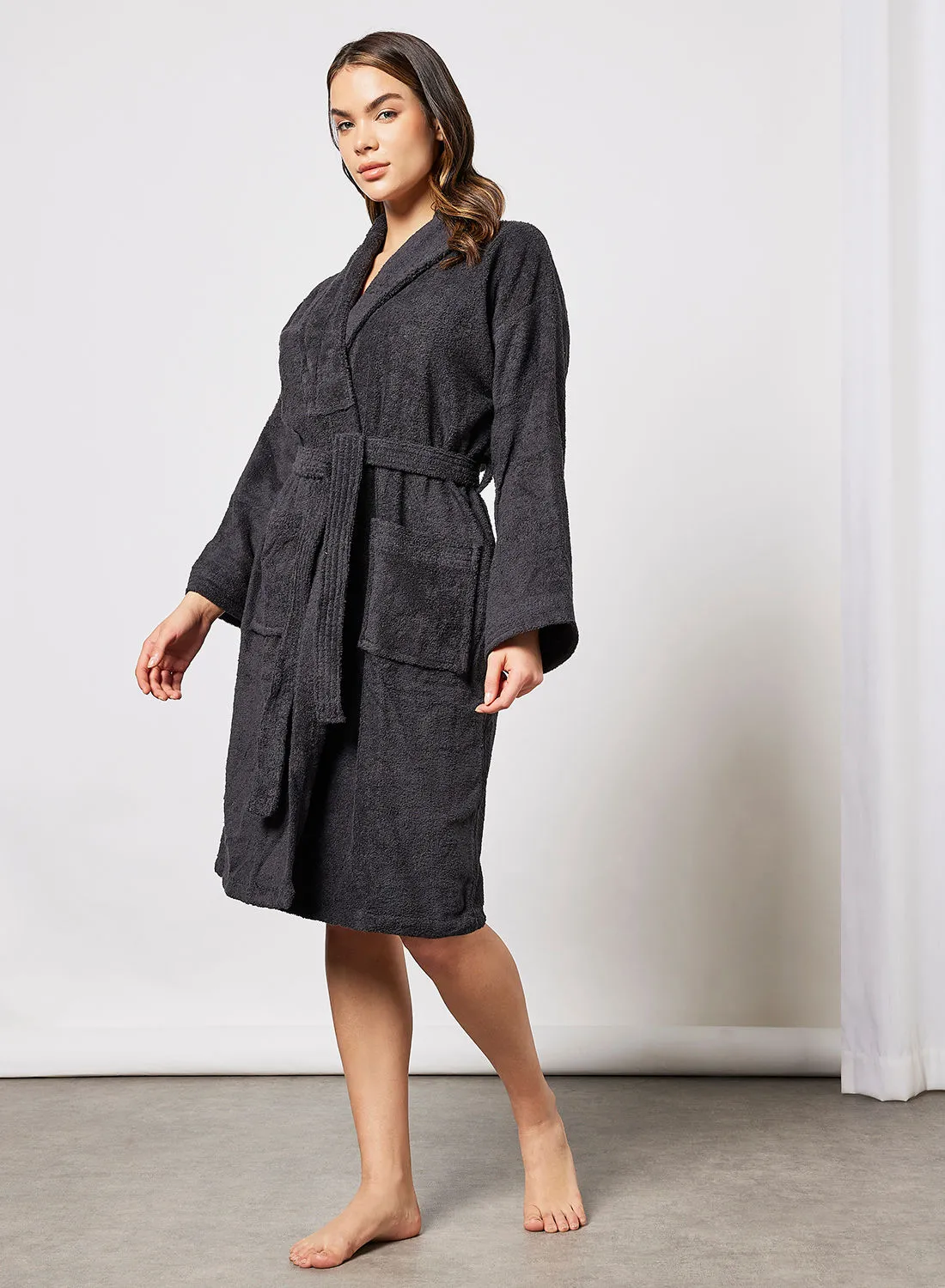 noon east Bathrobe - 400 GSM 100% Cotton Terry Silky Soft Spa Quality Comfort - Shawl Collar & Pocket - Black Color - 1 Piece