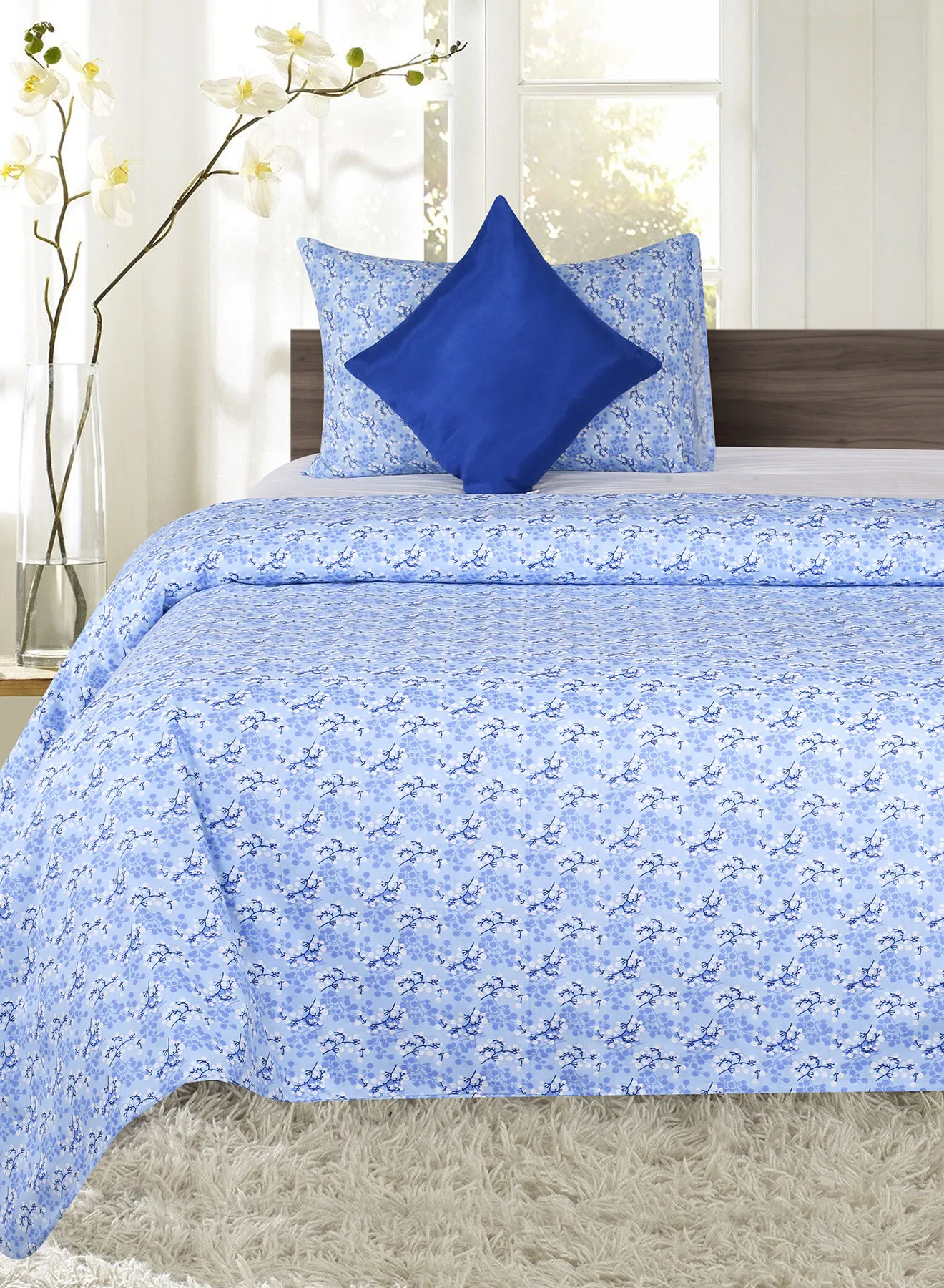 Amal Duvet Cover - With Pillow Cover 50X75 Cm, Comforter 150X200 Cm, 40X40 Cm - For Queen Size Mattress - Ultramarine Blue Microfiber -