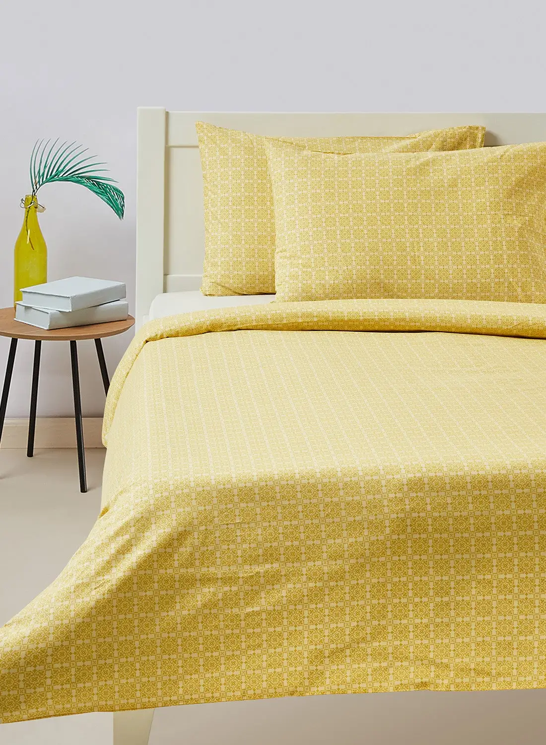 Amal Duvet Cover Set - With 1 Duvet Cover 200X200 Cm And 2 Pillow Cover 50X75 Cm - 100% Cotton Percale Rotary Print - 144 Thread Count Cotton Yellow/White Queen none