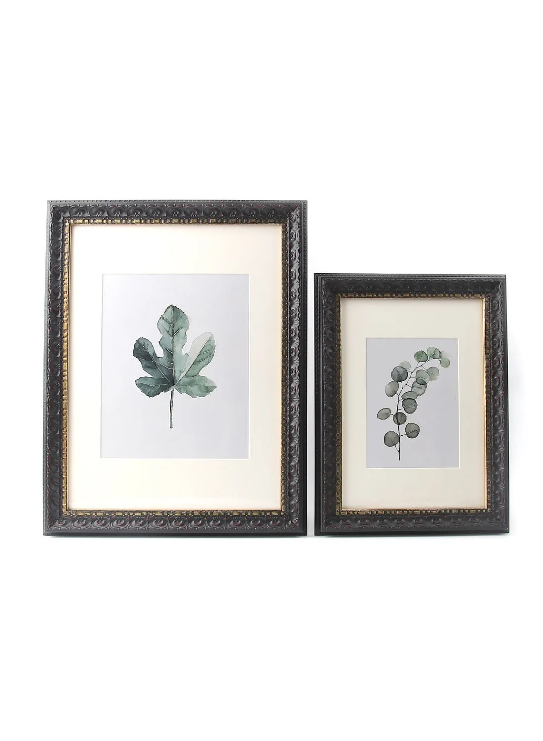 ebb & flow Wall Frames With Outer Frame Black Outer frame size--L25xH34 cm Photo size--5x7 inch