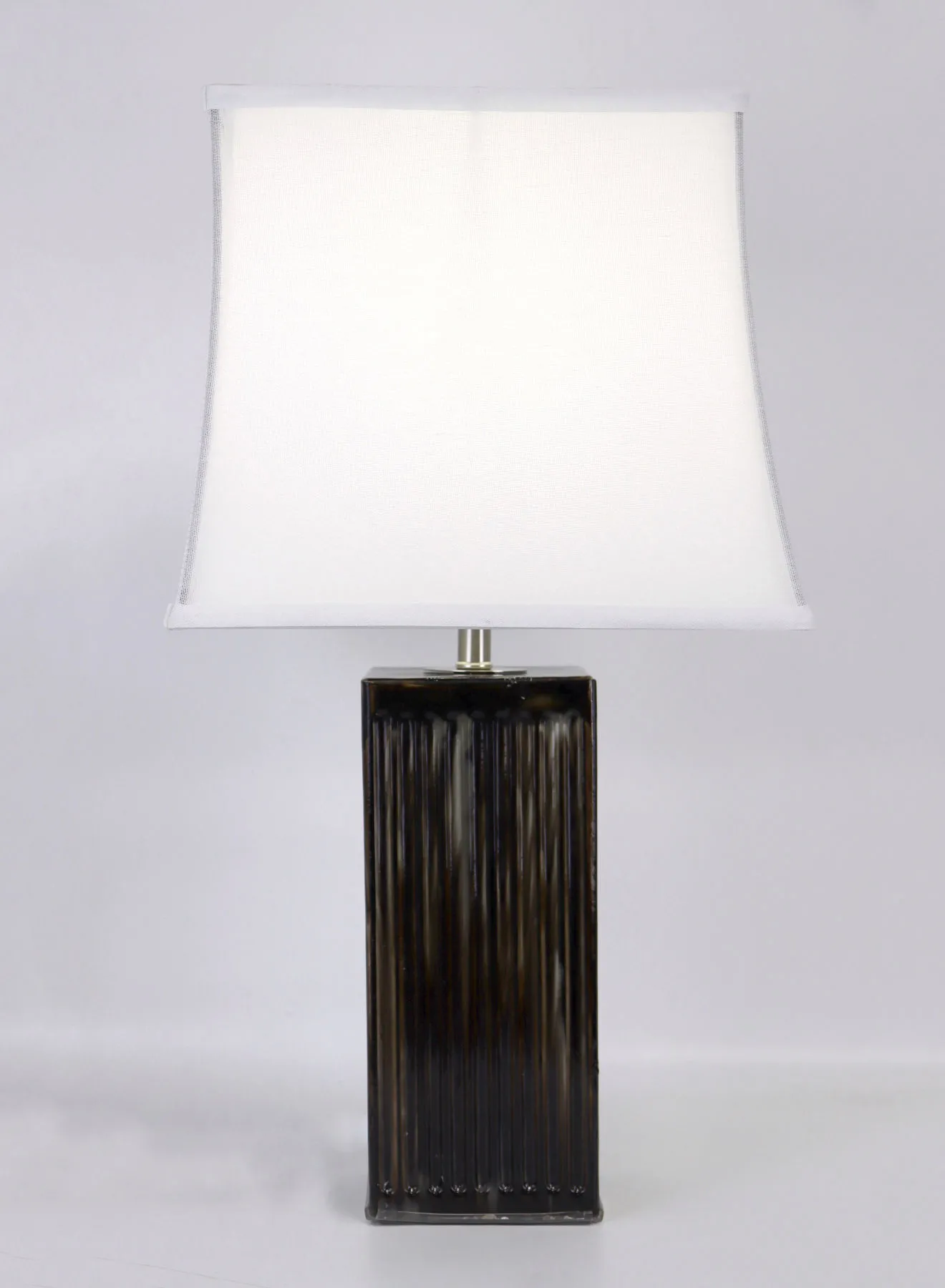 مصباح طاولة زجاجي بتصميم عصري من ebb & flow مادة فاخرة فريدة من نوعها ذات جودة عالية لمنزل أنيق مثالي RSN71010-B ذهبي 13 × 24