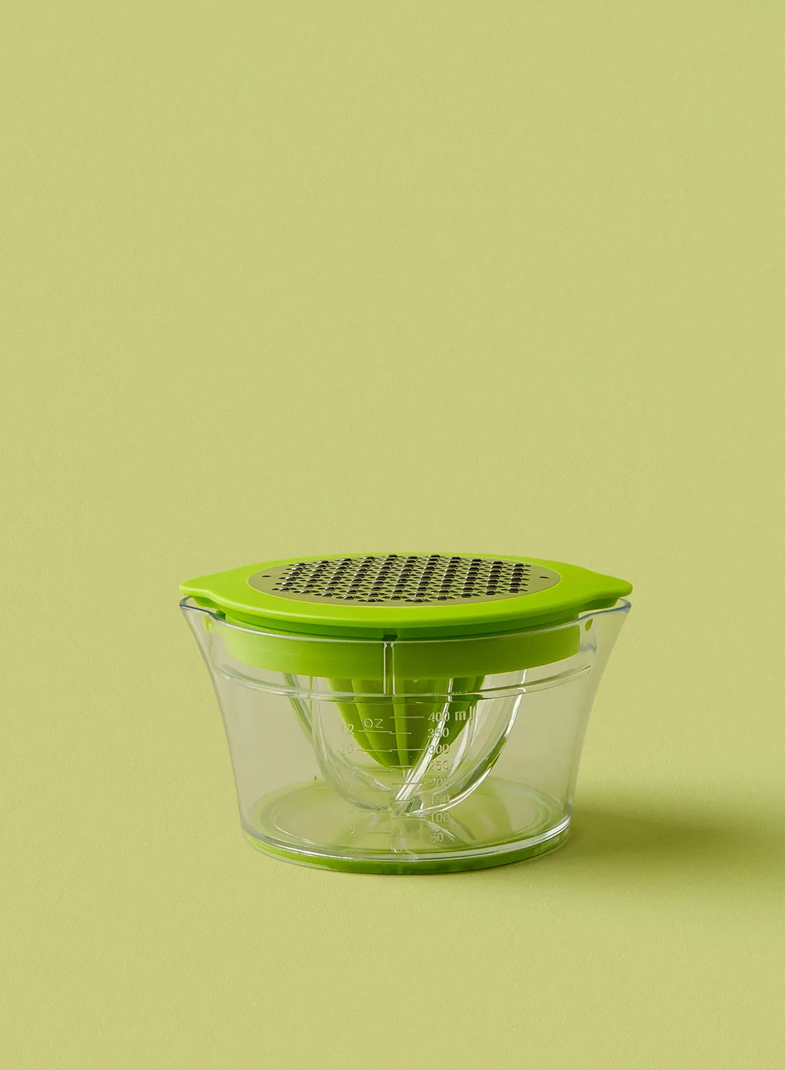 noon east Kitchen Tool - 2 In 1 - Manual Juicer And Grater - Lemon Squeezer - Kitchen Accessories - Kitchen Tool - Green/White
