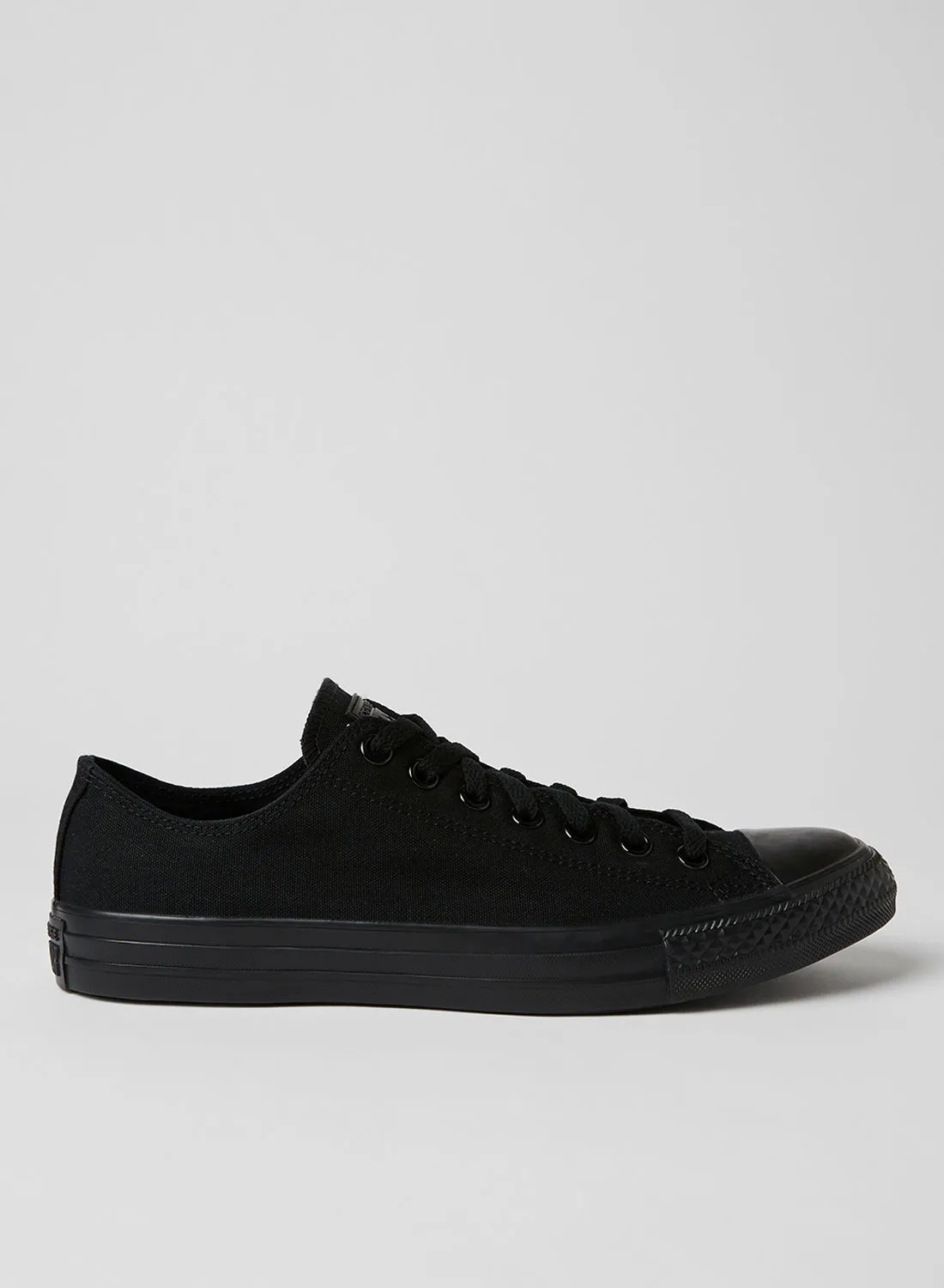CONVERSE Unisex Chuck Taylor All Star Core OX Sneakers Black