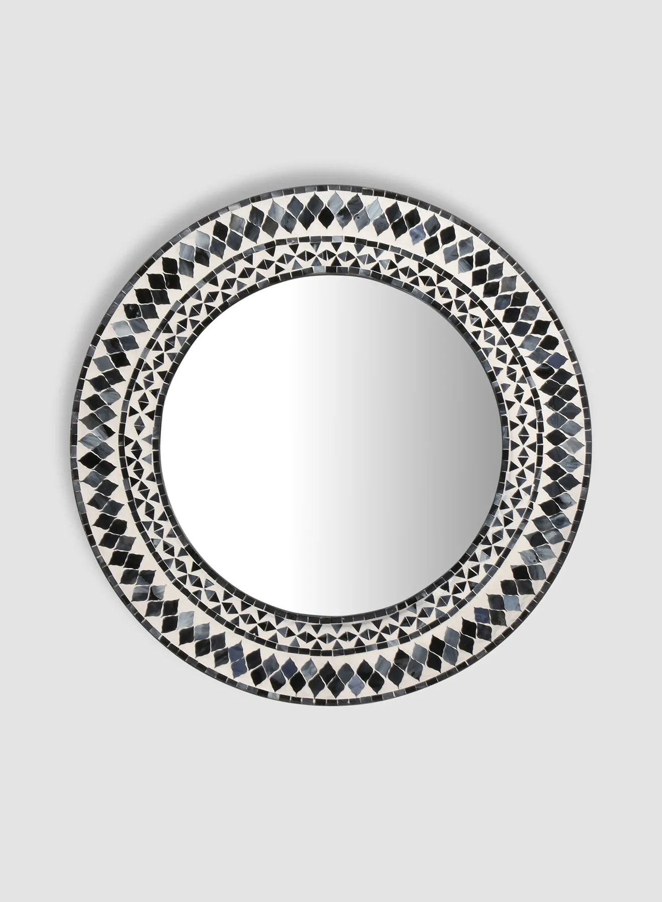 مرآة حائط بتصميم عصري من سويتش ، مادة فريدة من نوعها ذات جودة فاخرة لمنزل أنيق ومثالي CCM12702 أسود / رمادي Dia61centimeter