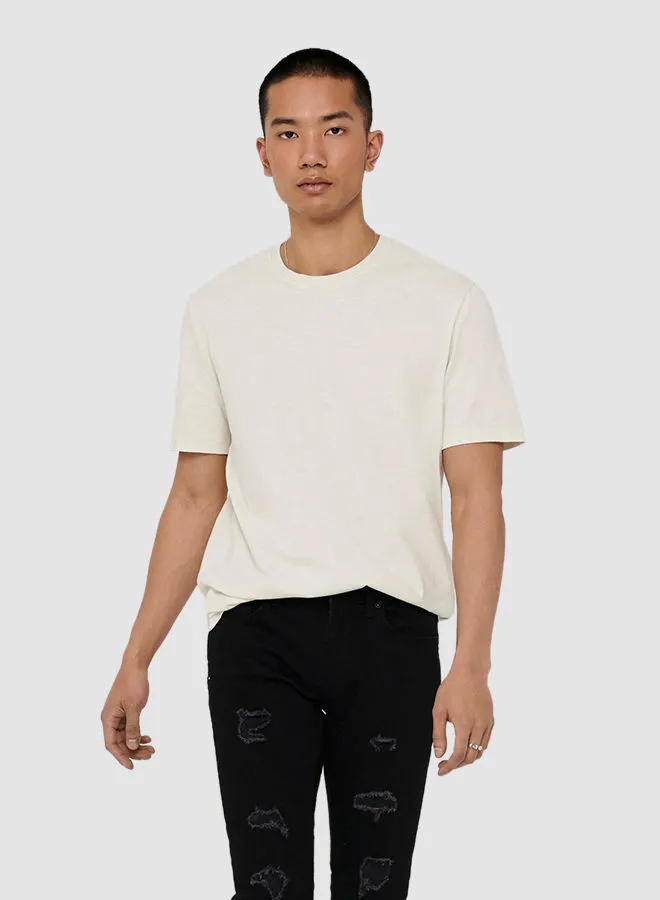 ONLY & SONS Crew Neck T-Shirt أبيض