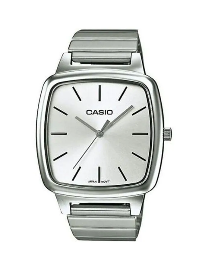 CASIO Casio Watch Women Analog Silver Dial Stainless Steel Band LTP-E117D-7ADF.
