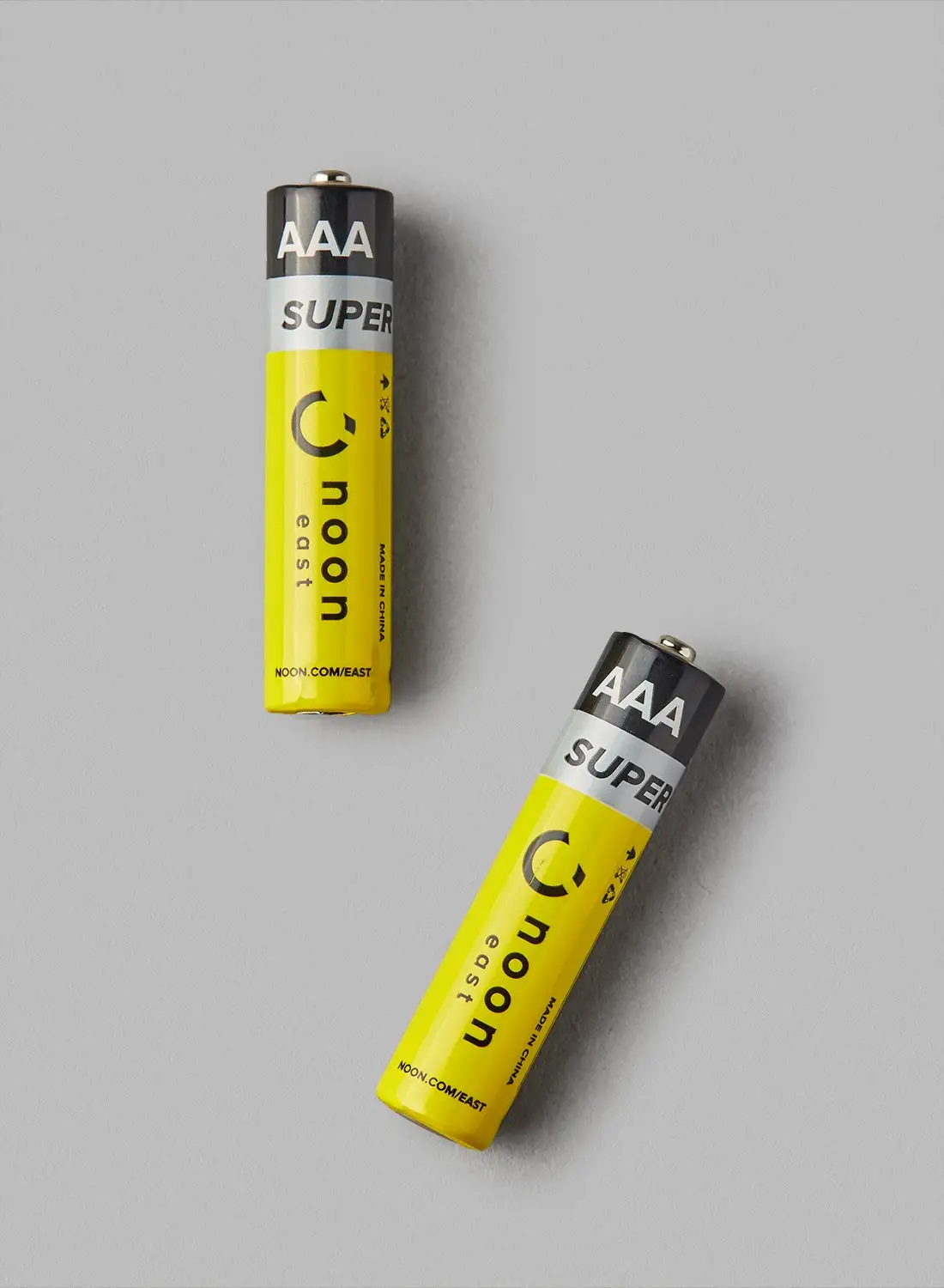 noon east 2-Piece LR03 AAA Alkaline Battery Set Yellow/Black