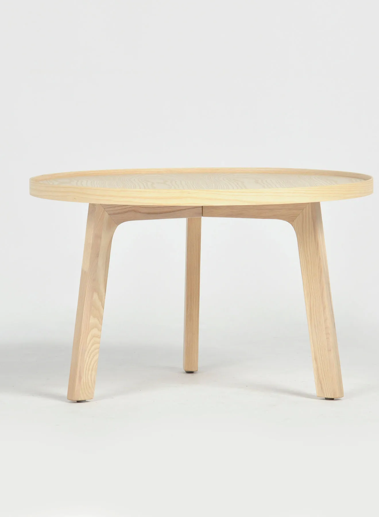 تبديل طاولة القهوة المستخدمة كركن قهوة وطاولة جانبية من الخشب الطبيعي - مقاس 65 × 65 × 40