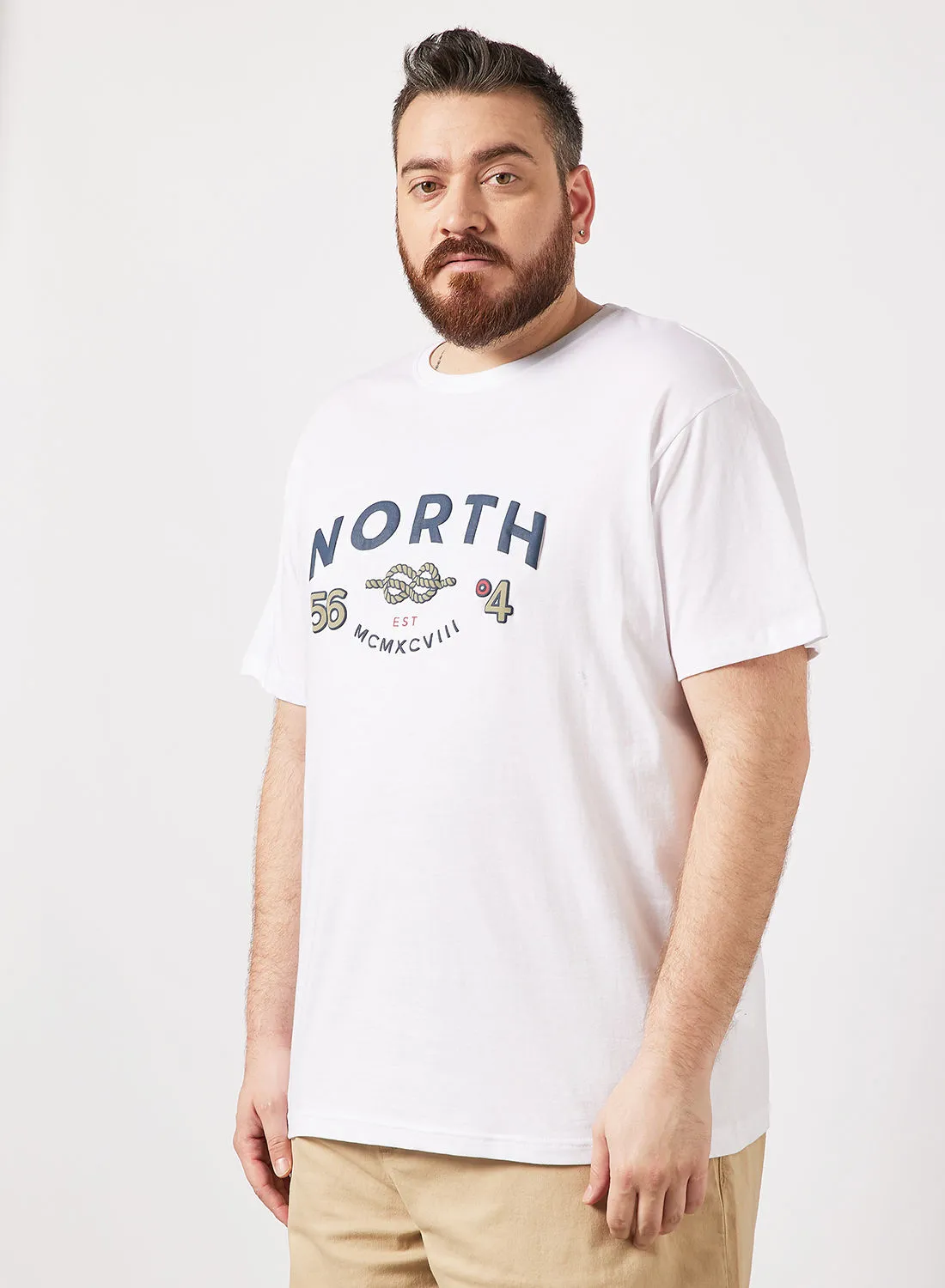 North 56 ° 4 Plus Size Essential T-Shirt أبيض