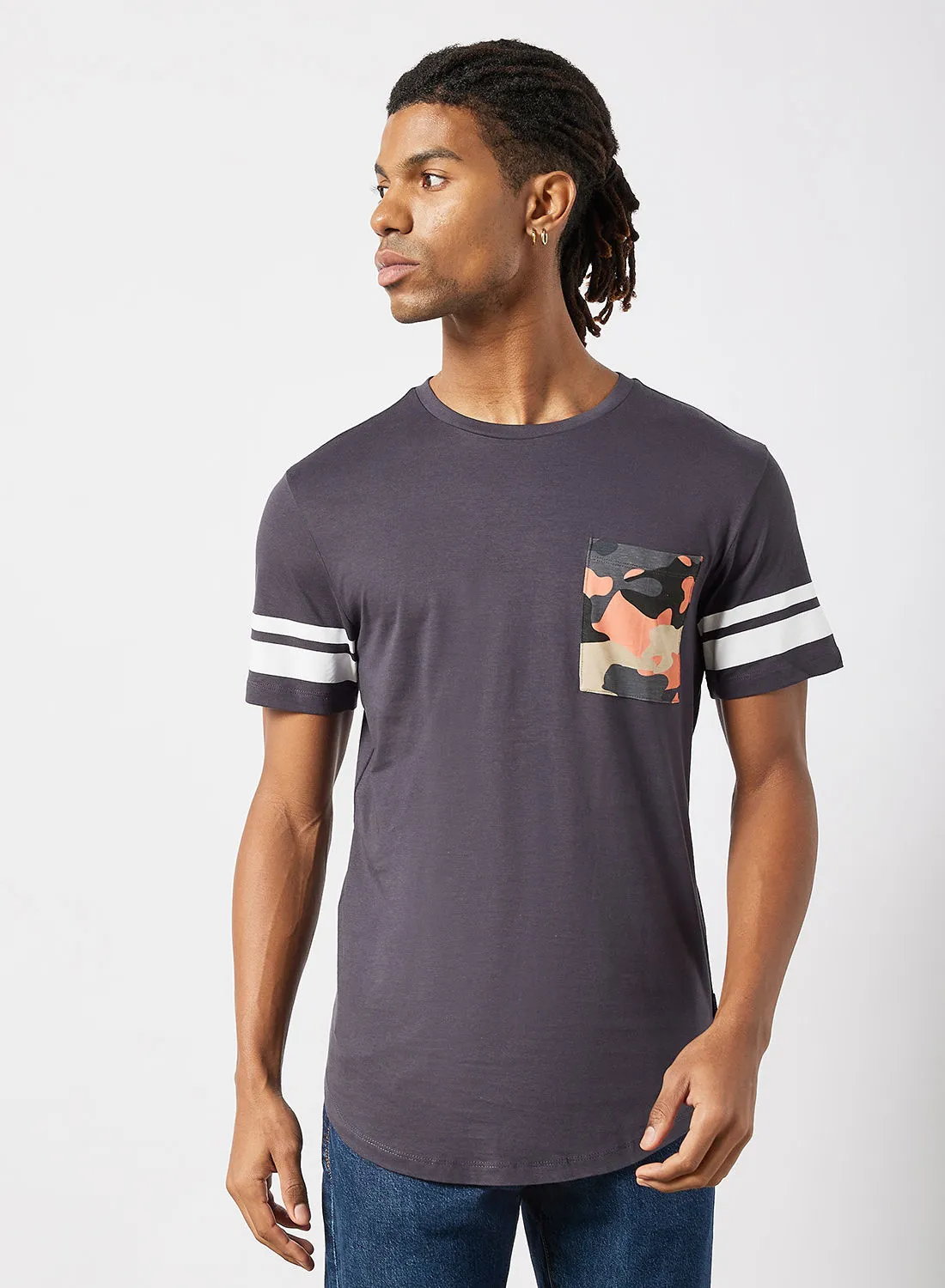 ONLY & SONS Pocket Detail T-Shirt