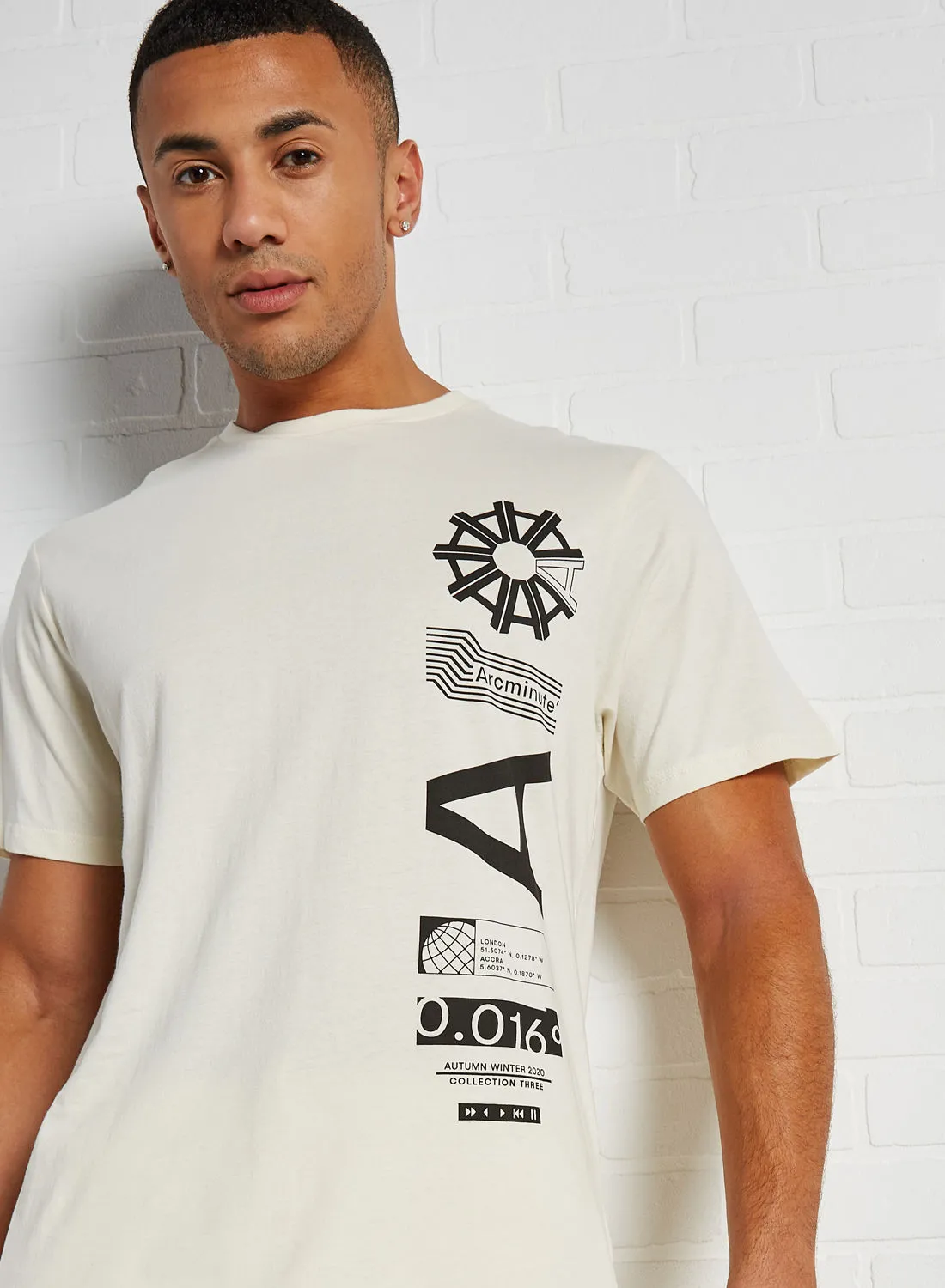 Arcminute Graphic Short Sleeve T-Shirt Off White