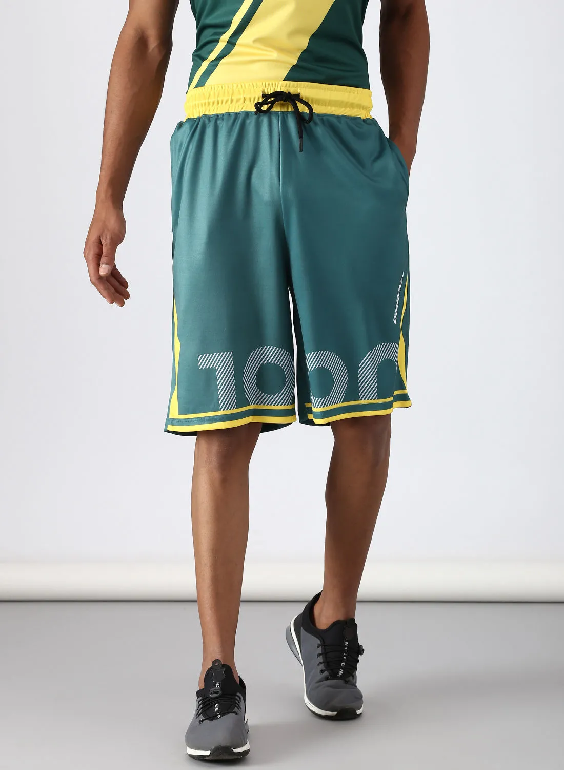 ABOF Active Wear Regular Fit Shorts Multicolour