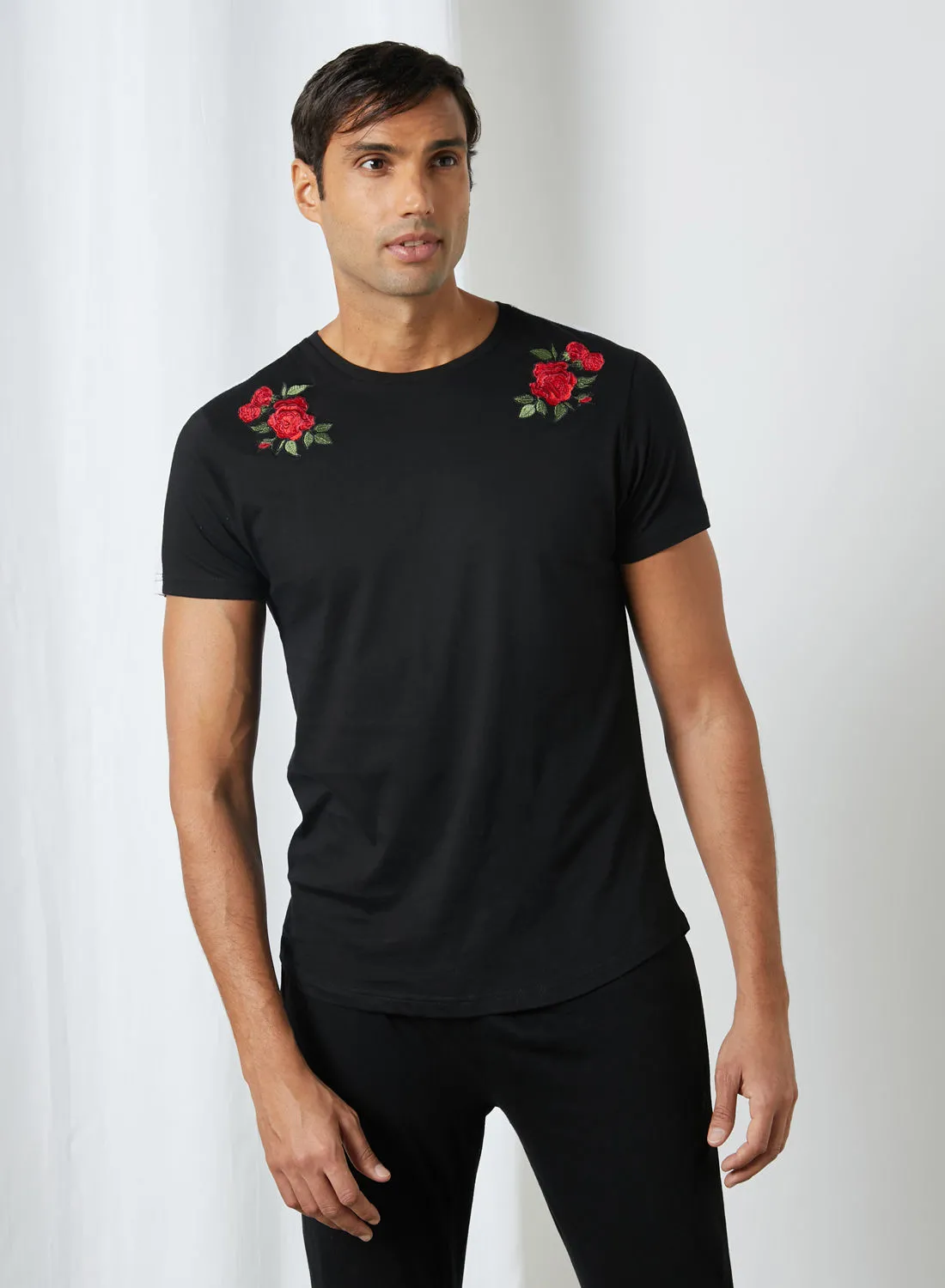 BRAVE SOUL Rose Embroidery Crew Neck T-Shirt Black/Green/Red
