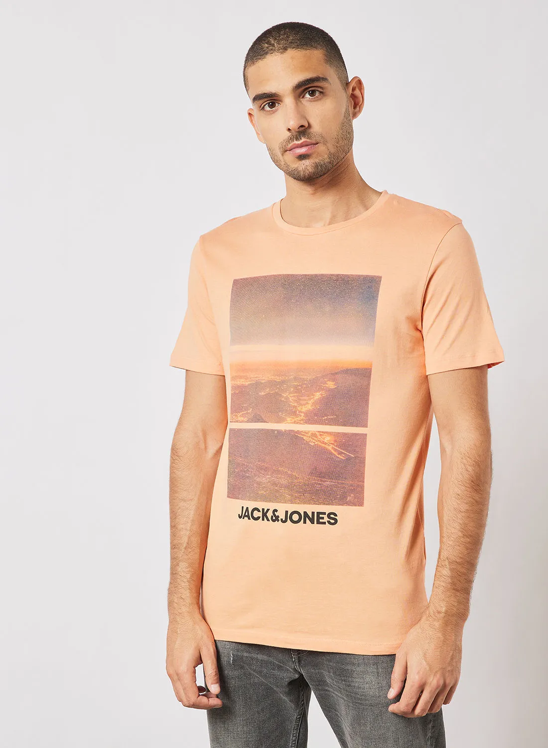 JACK & JONES Front Graphic T-Shirt