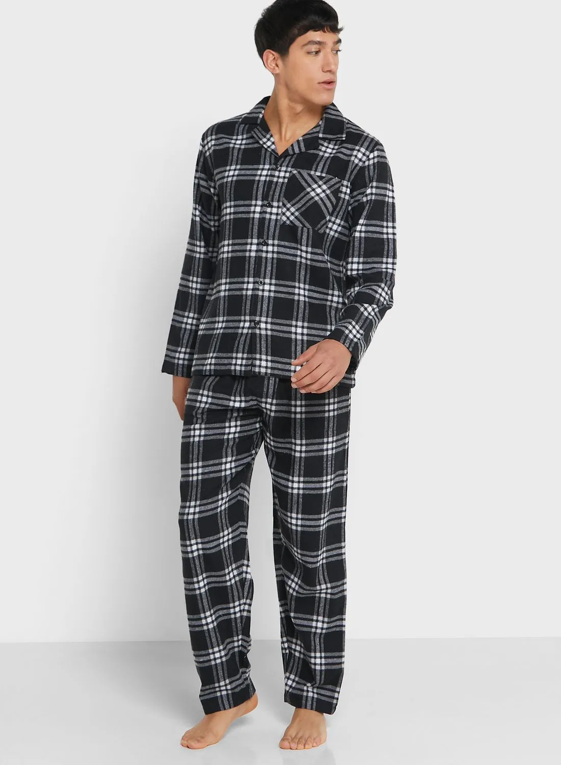 Seventy Five Pyjama Set