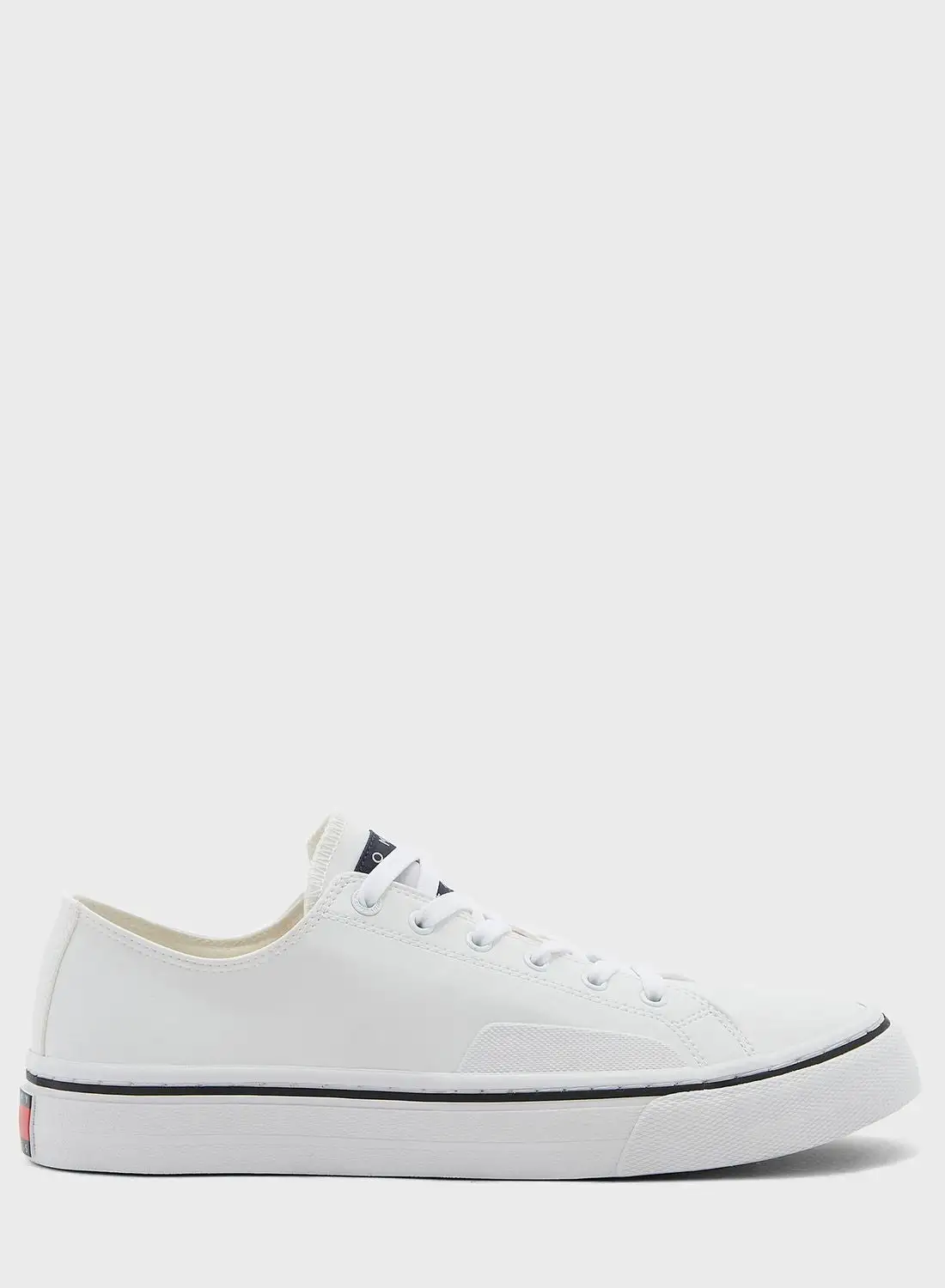 TOMMY JEANS Essential Low Cut Low Top Sneakers