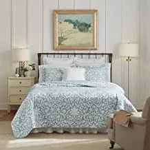 Laura Ashley | Mia Collection | Quilt Set-Ultra Soft All Season Bedding, Reversible Stylish Coverlet with Matching Sham(s), King, Blue