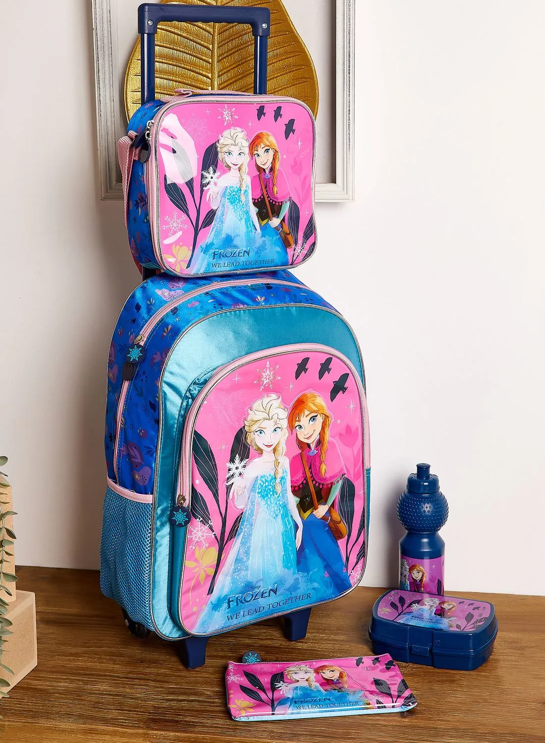 Disney FROZEN Back To School Disney Frozen 5In1 Trolley Box Set