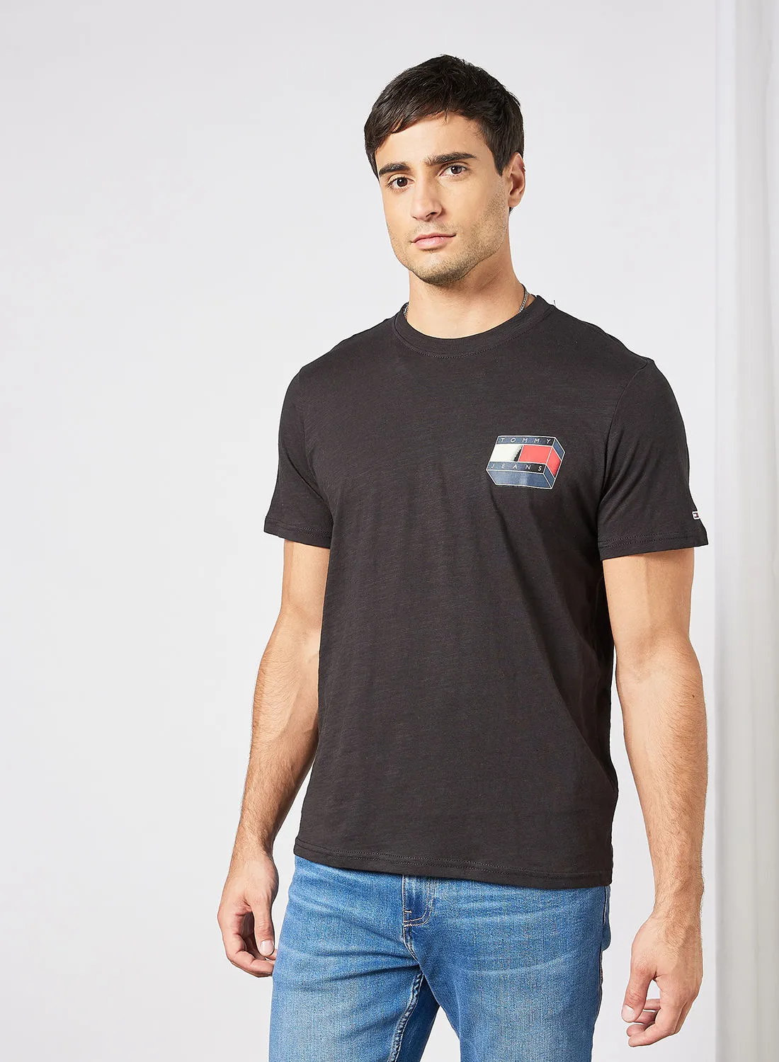 TOMMY JEANS 3D Logo Graphic T-Shirt Black