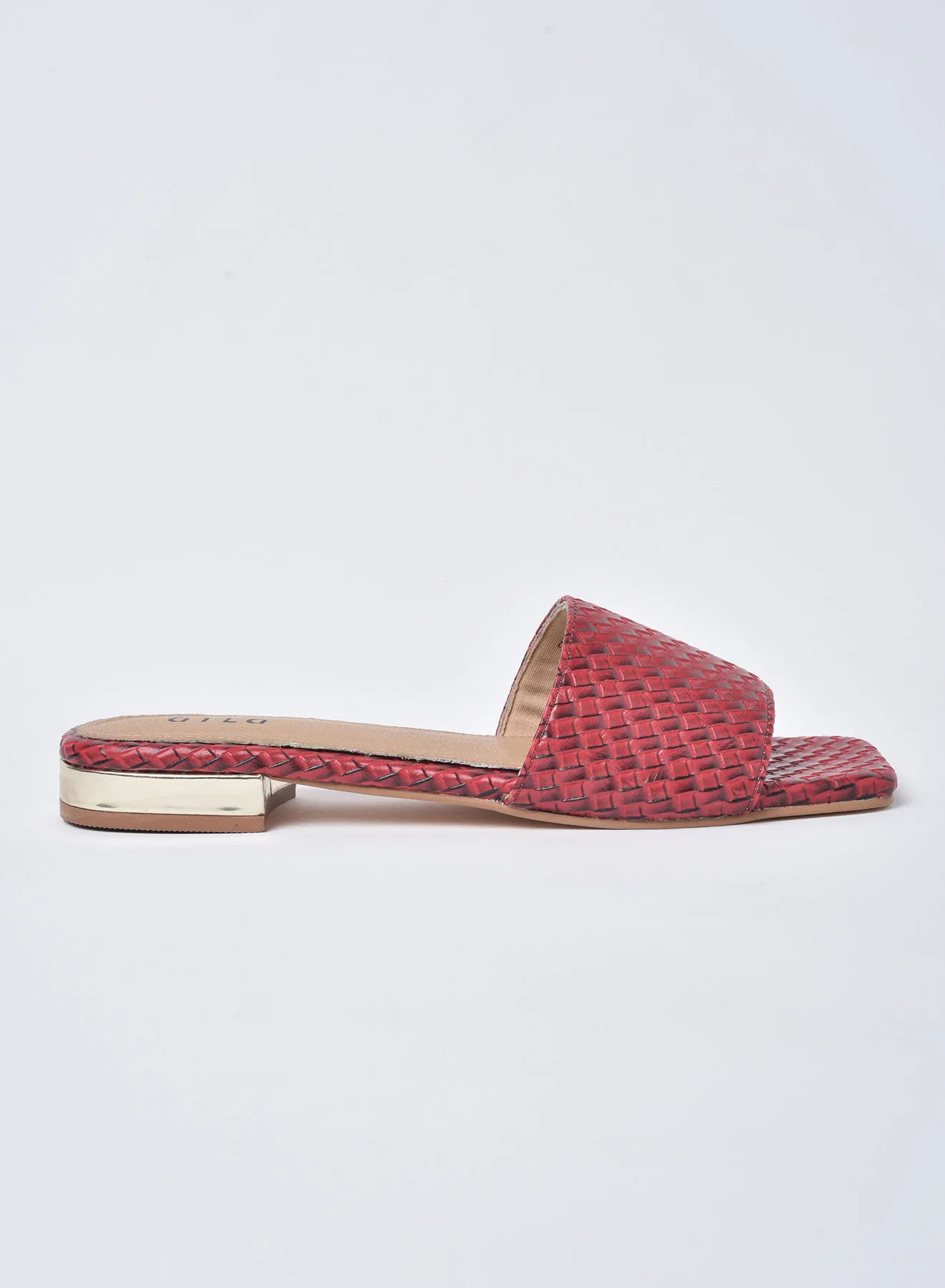 Aila Open-Toe Flat Sandals Red