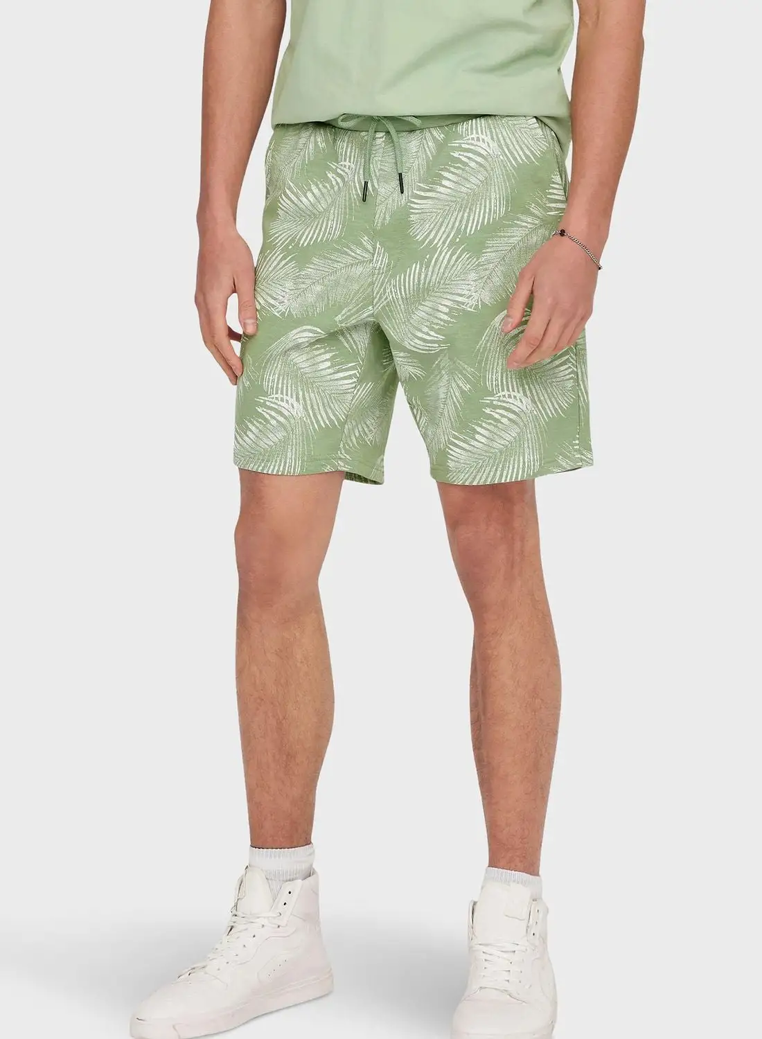 Only & Sons Leaf Printed Shorts