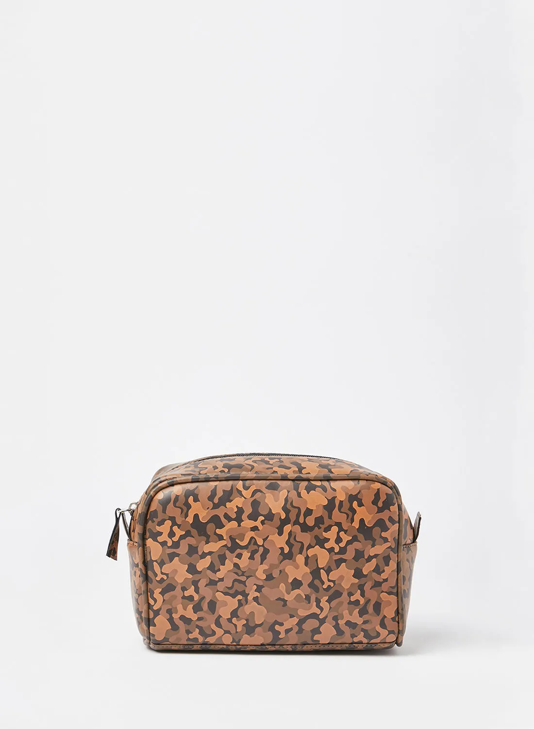 STATE 8 Camouflage Print Toiletry Bag Brown
