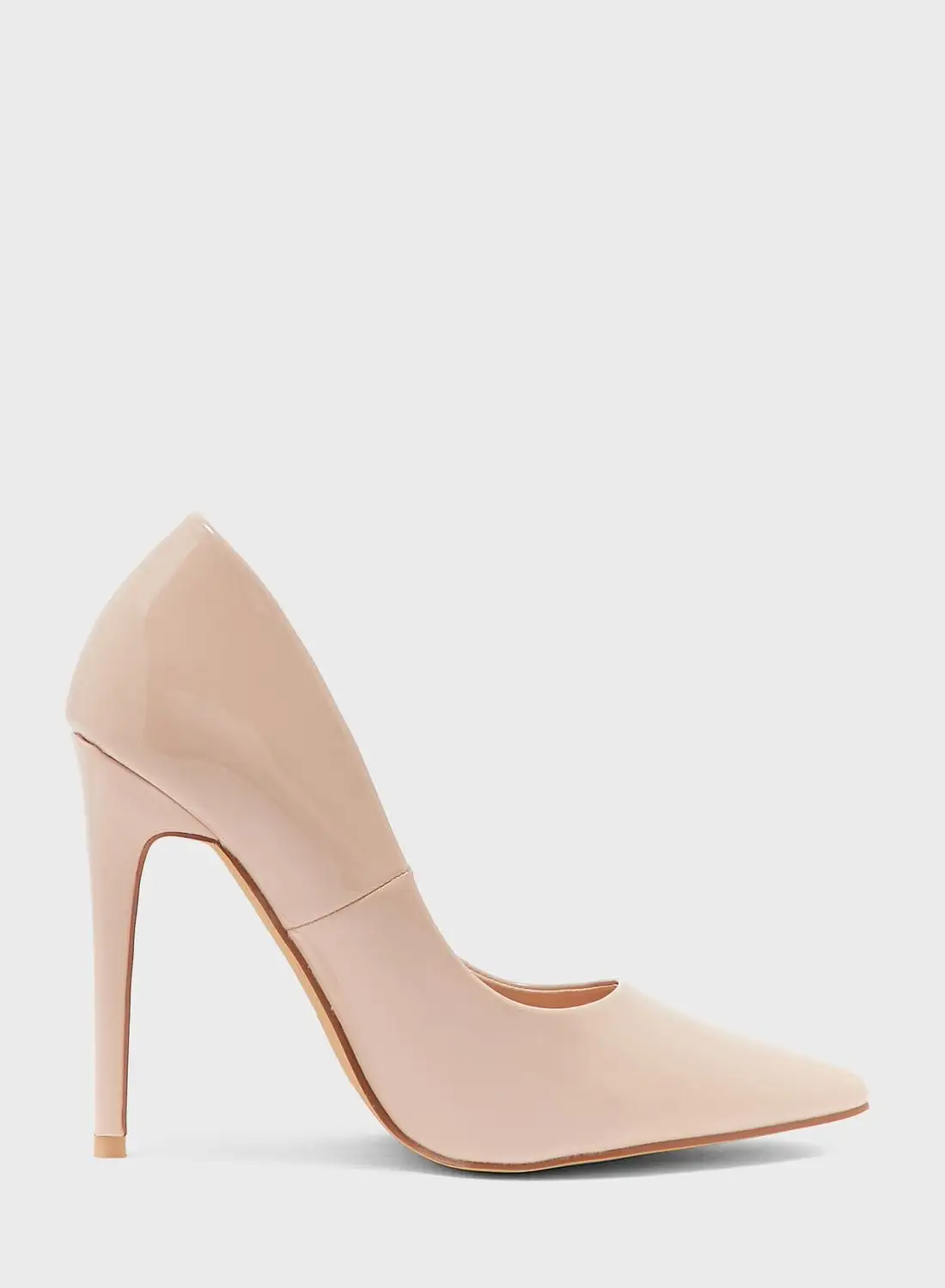 Truffle Wide Fit Shiny Pointed Pump