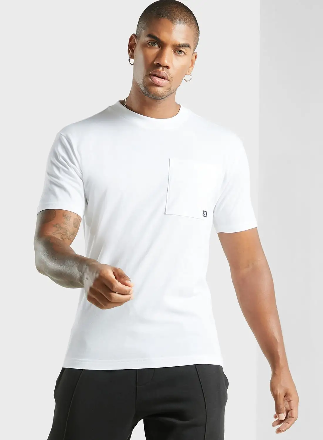 New Balance Essential Pocket T-Shirt