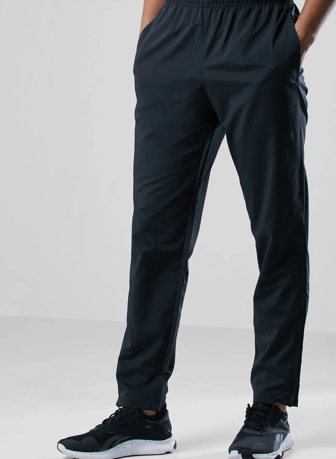 New Balance Logo Woven Sweatpants