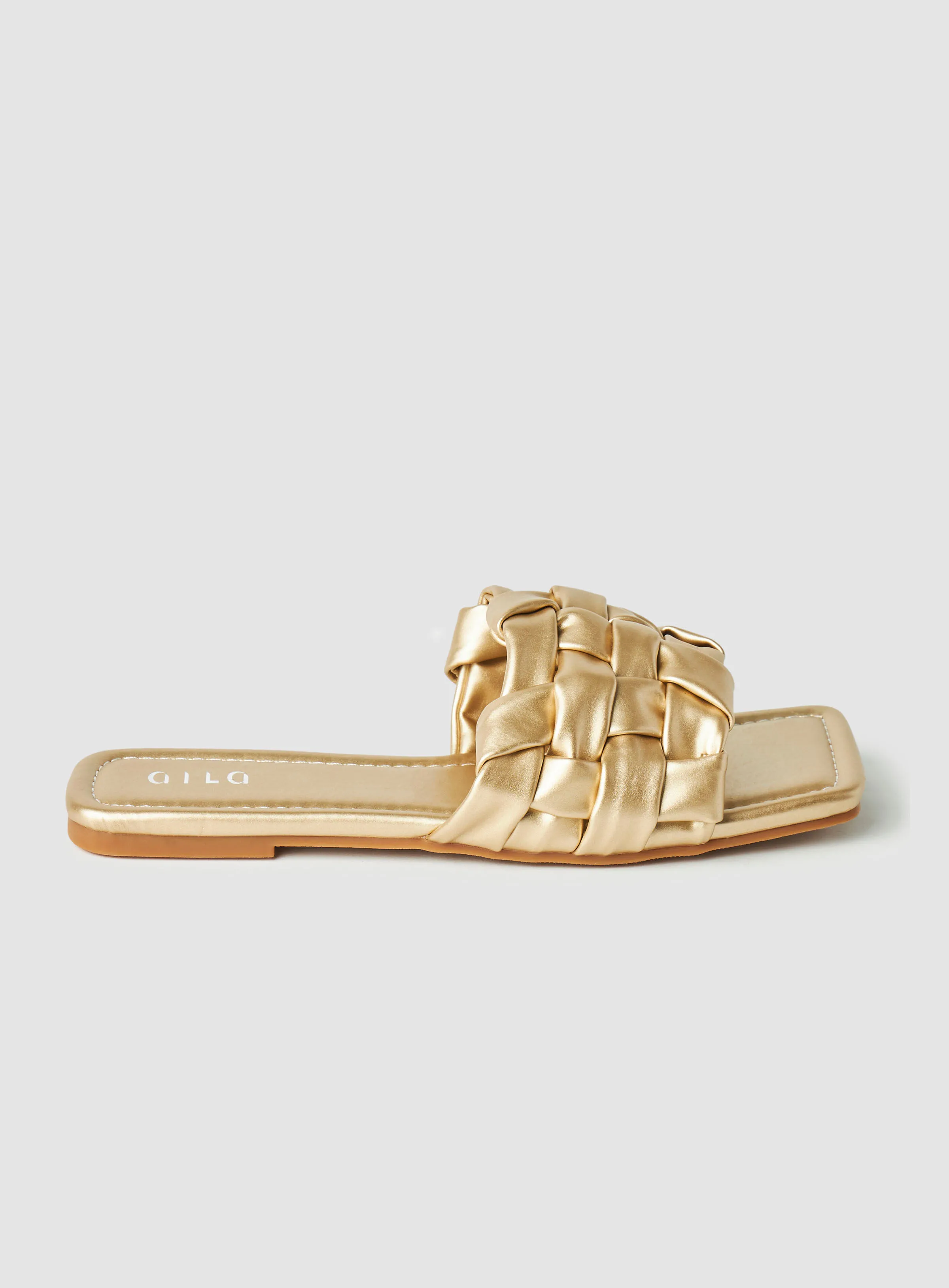 Aila Casual Flat Sandals Gold