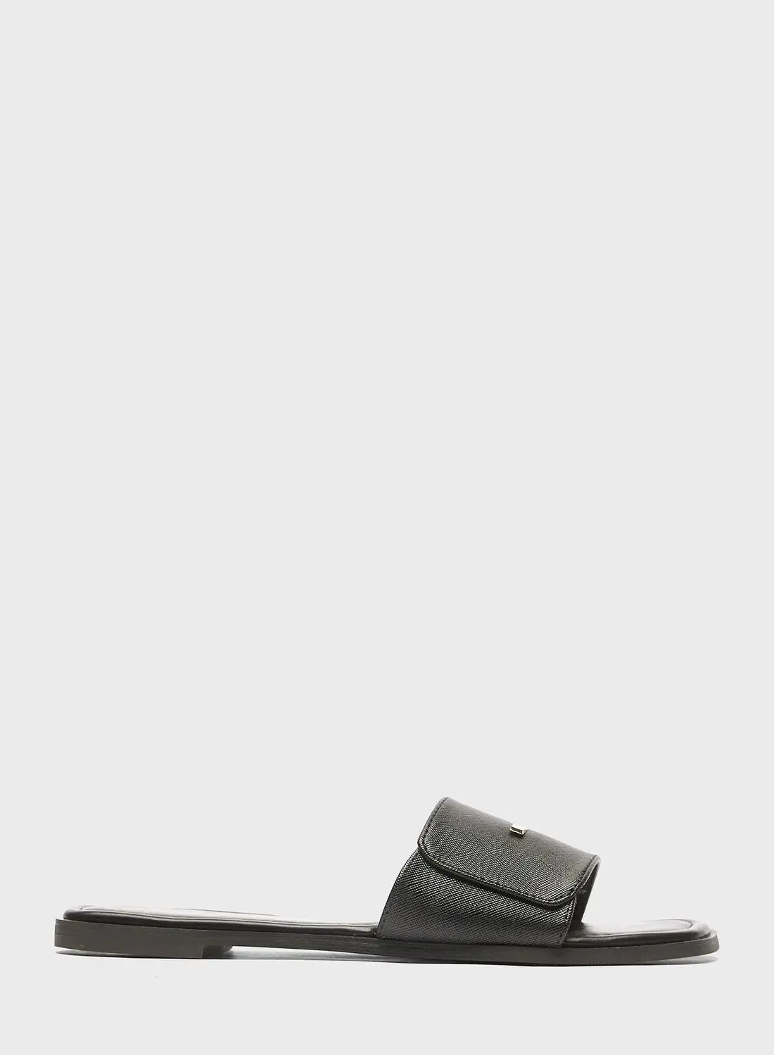 shoexpress Single Strap Flat Sandals