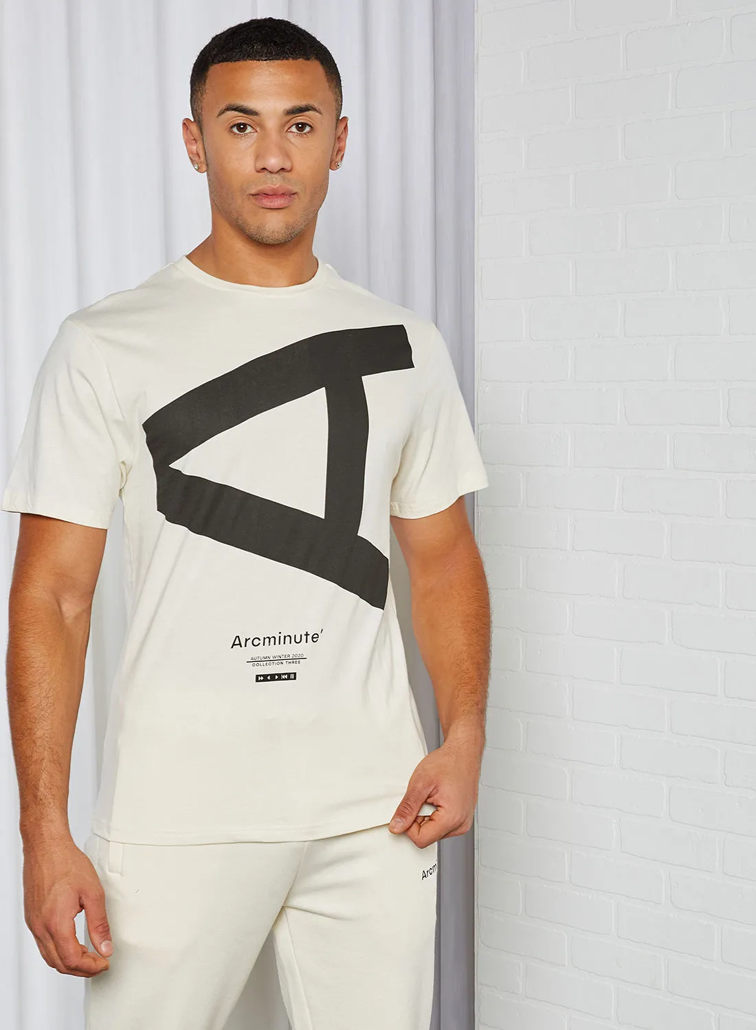 Arcminute Brand Logo Short Sleeve T-Shirt Off White