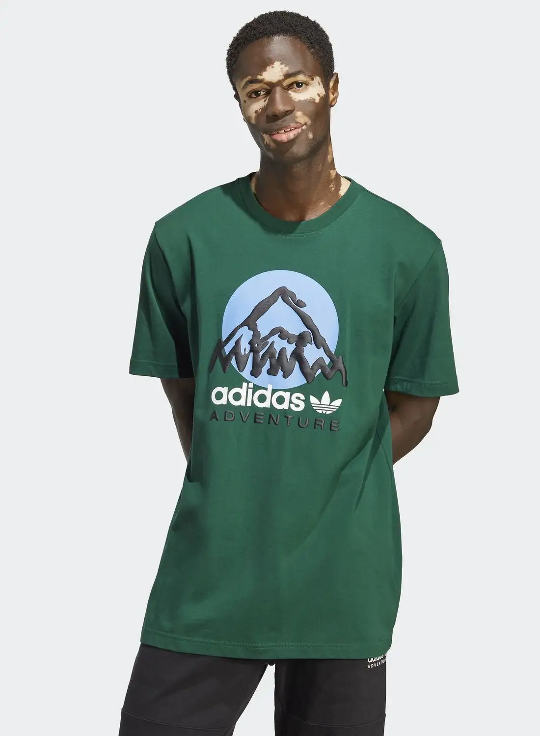 تي شيرت Adidas Originals Adventure Mountain Front