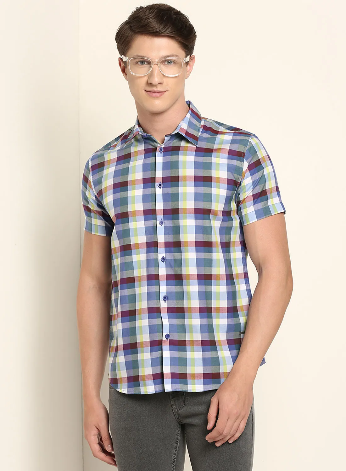 ABOF قميص بأكمام قصيرة بياقة بياقة ونمط مربعات تلبيس رشيق متعدد الألوان