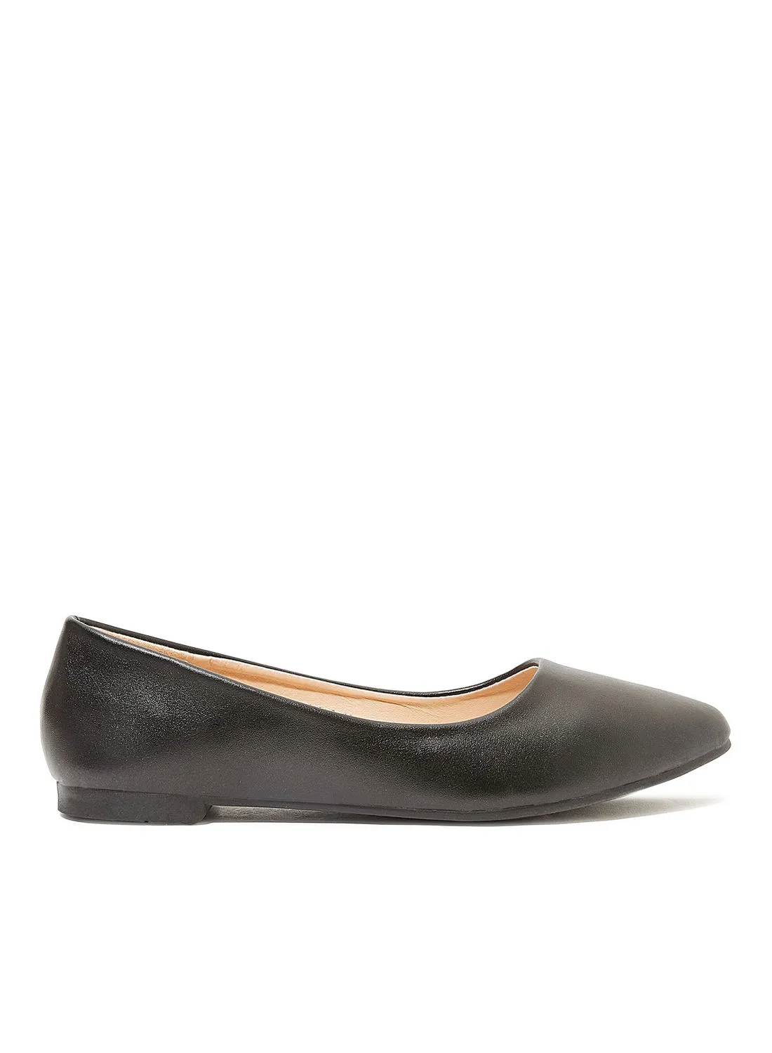 حذاء باليرينا من الجلد الصناعي من كوبليرز باللون الأسود