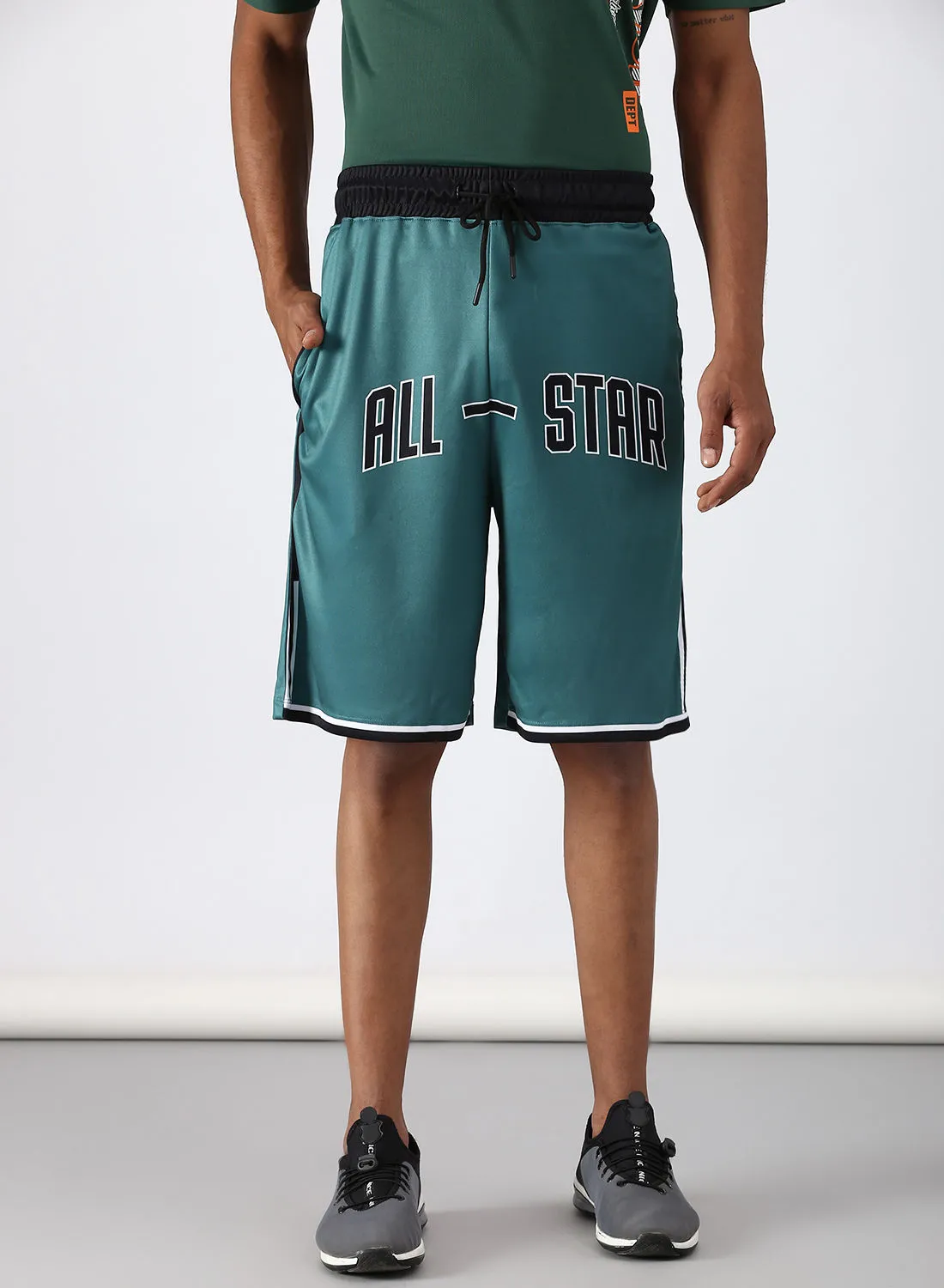 ABOF Active Wear Regular Fit Shorts Multicolour