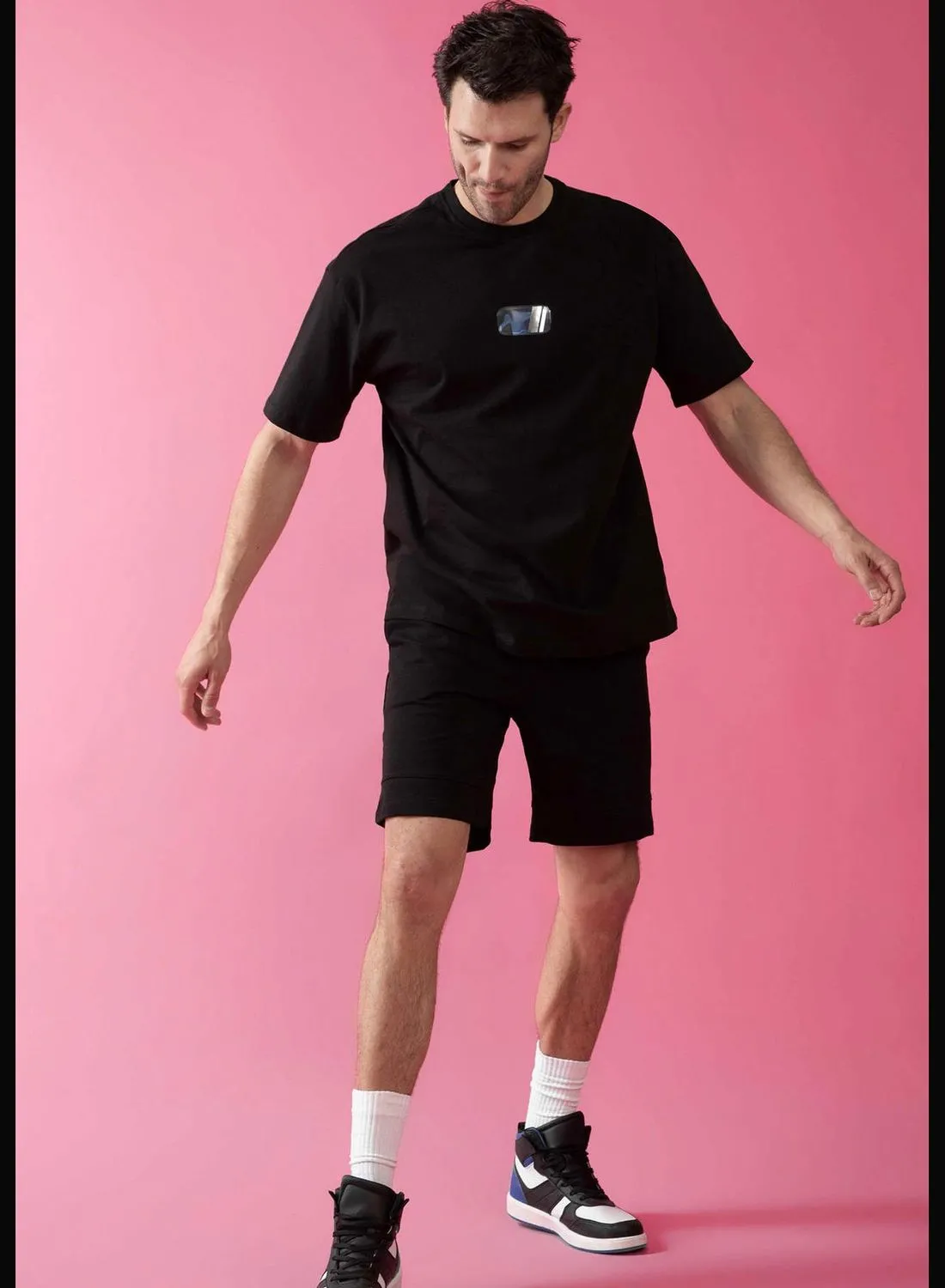 DeFacto Regular Fit Elasticated Waist Shorts