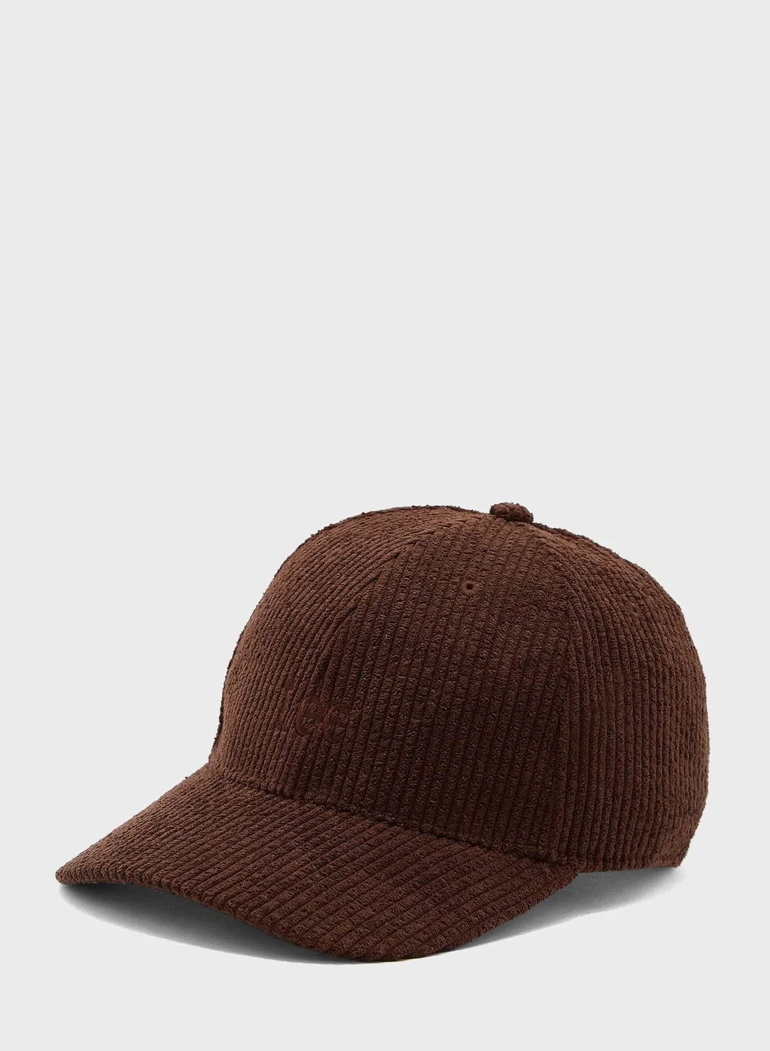 قبعة بوما الأساسية