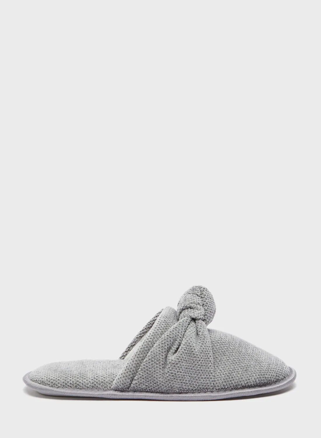 shoexpress Casual Bedroom Slippers