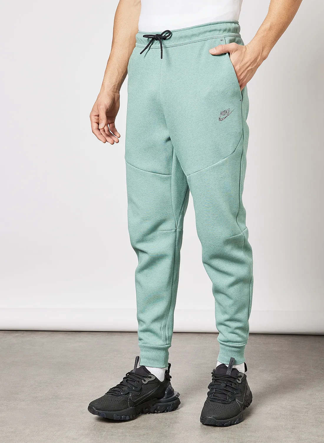 Nike NSW Tech Fleece Revival Sweatpants Green