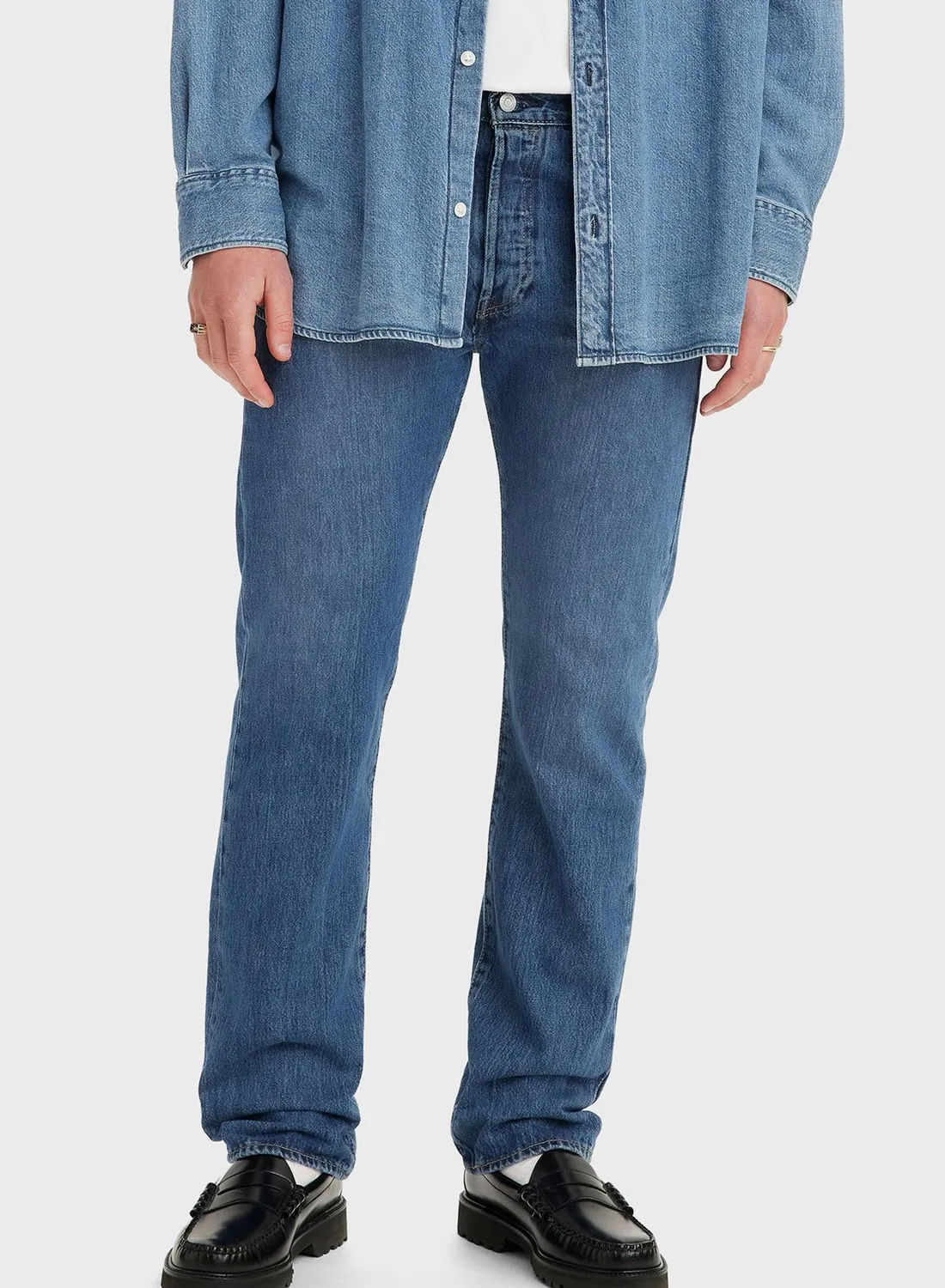 Levi's Mid Wash Straight Fit Jeans