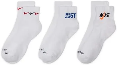 Nike Men`s Dri-FIT Everyday Plus Cushioned Training Ankle Socks 3 Pack
