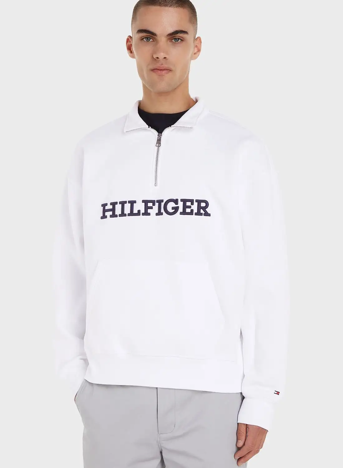 TOMMY HILFIGER Logo Half Zip Sweatshirt
