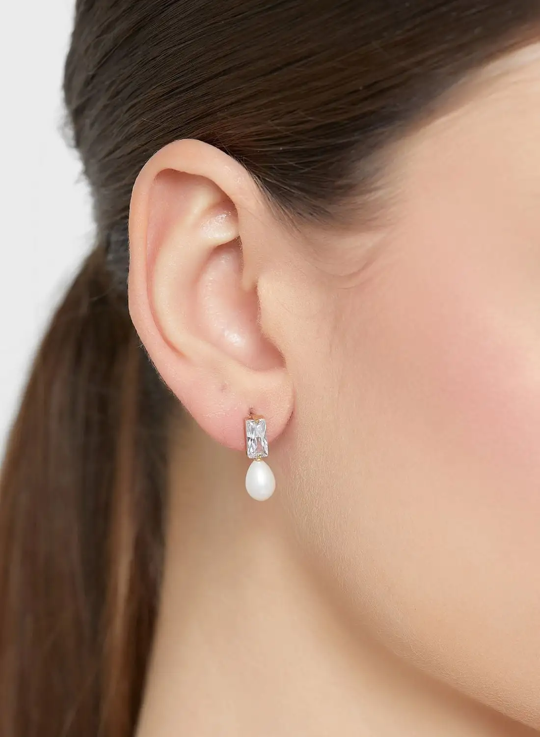 ELLA Teardrop Pearl Crystal Stud Earrings