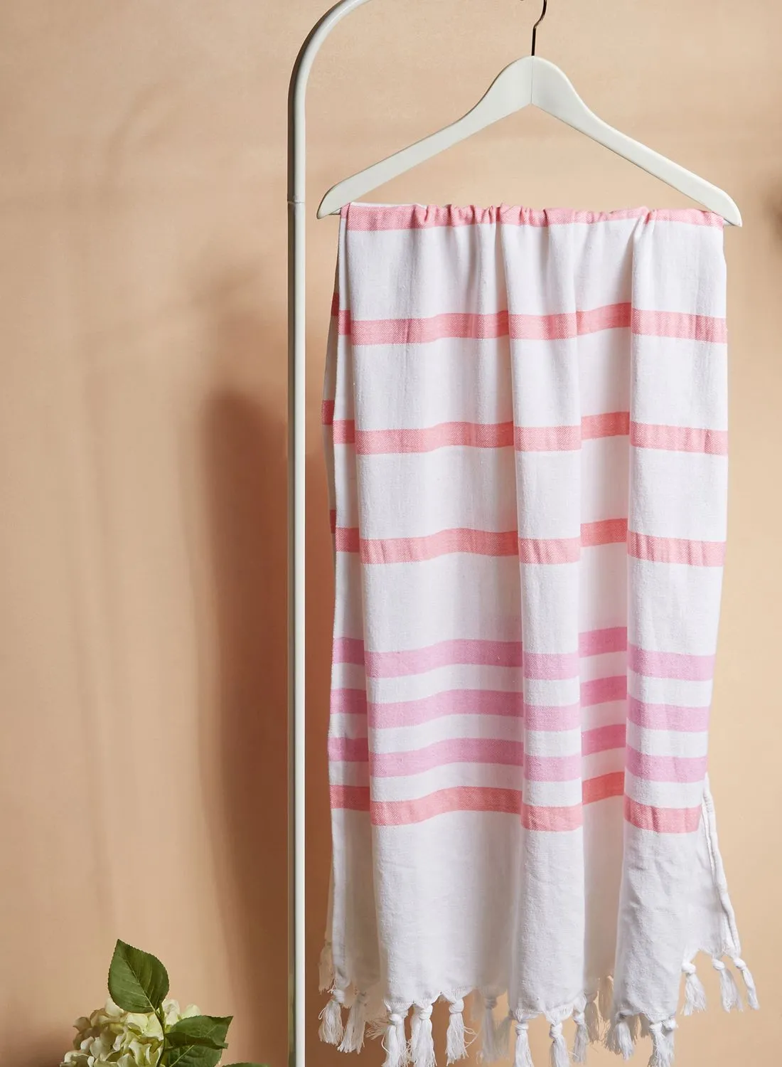 Noire Edit Stripe Towel