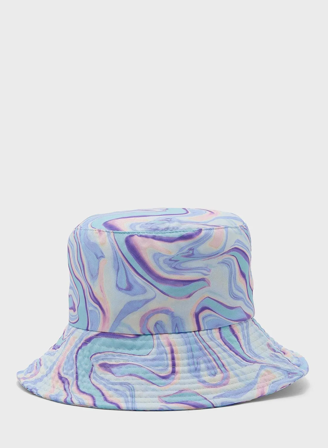 قبعة دلو بتصميم كونفرس