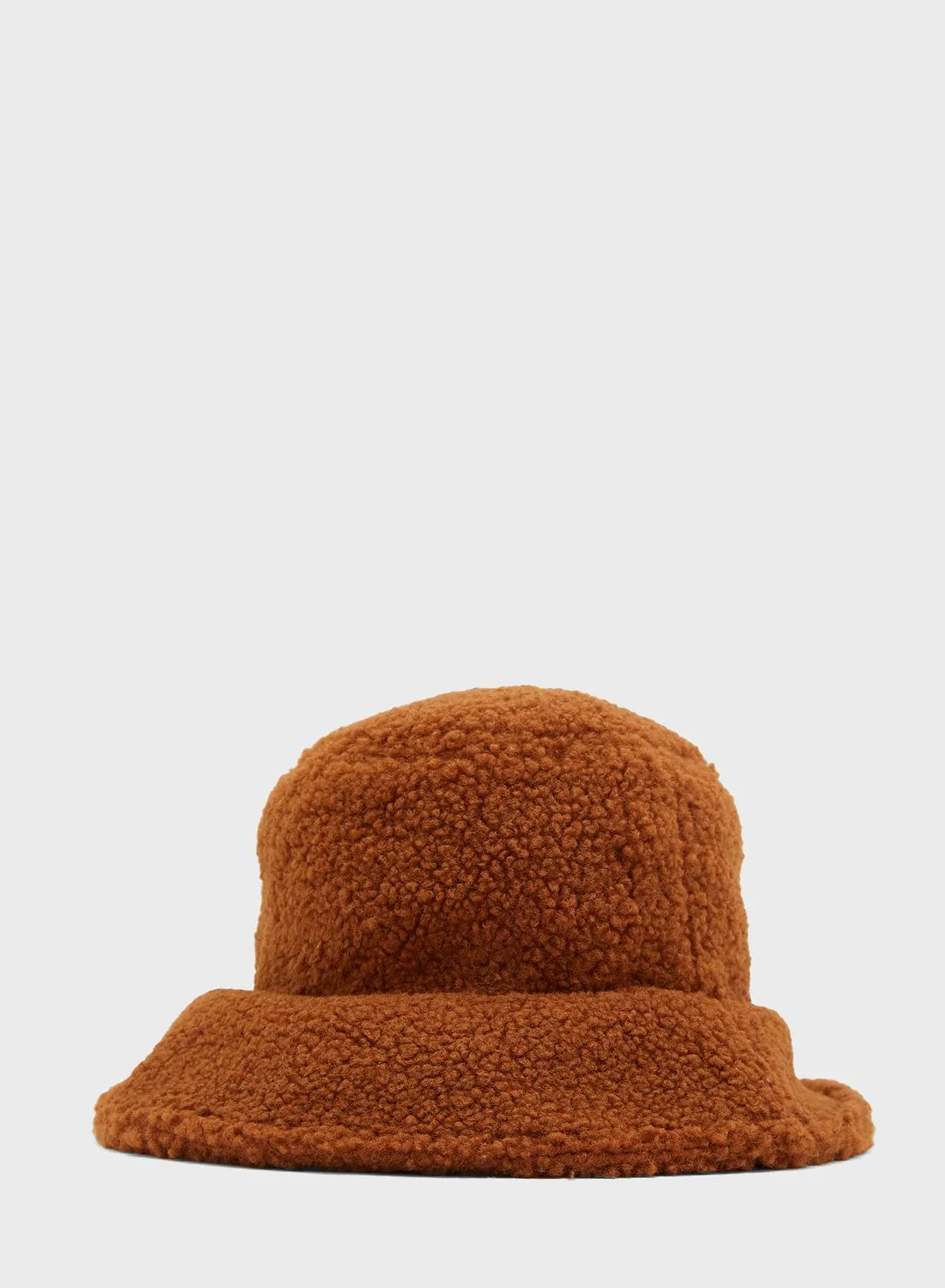 قبعة دلو من روبي بيانكا