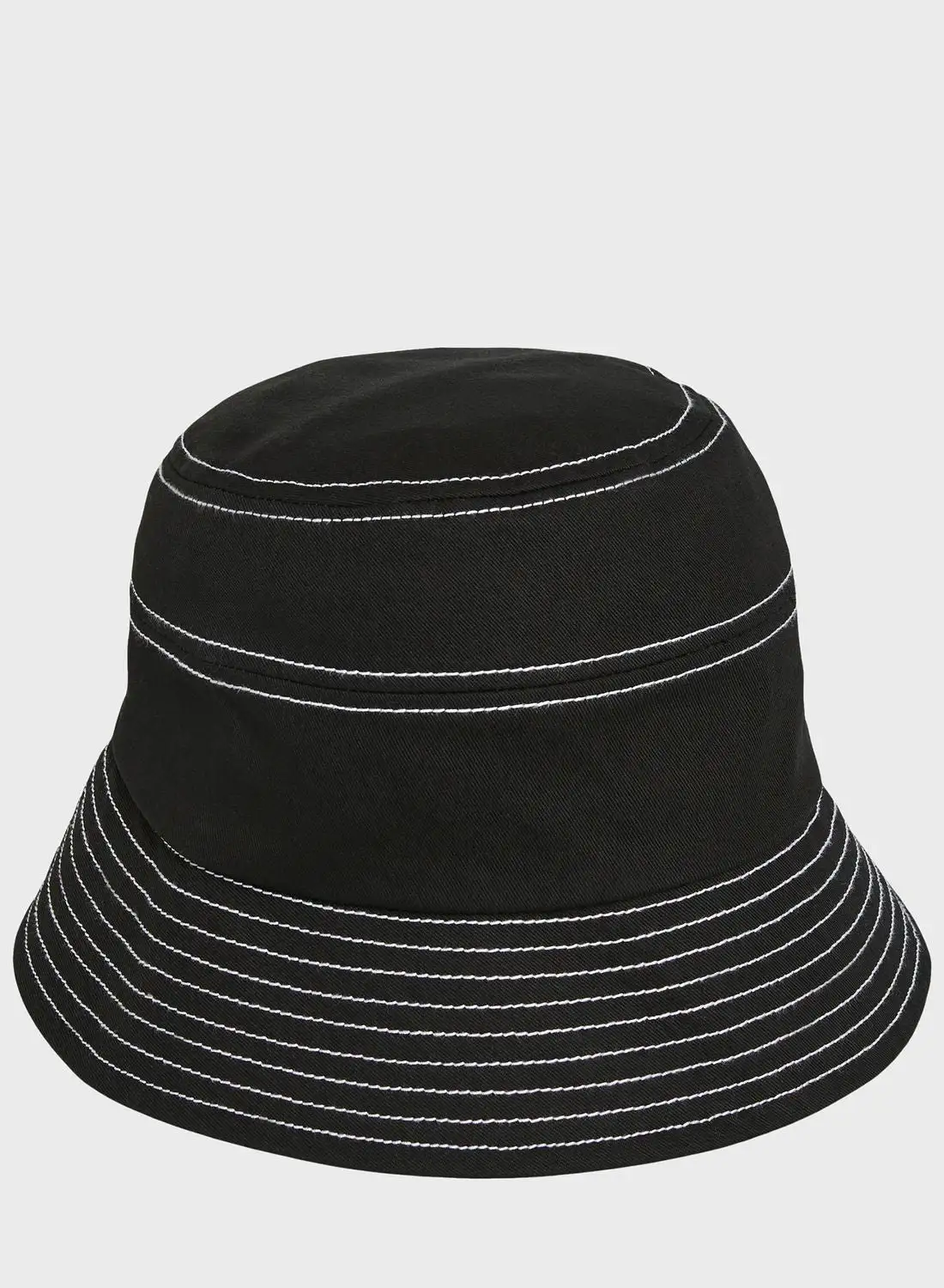 قبعة دلو كاجوال من VERO MODA