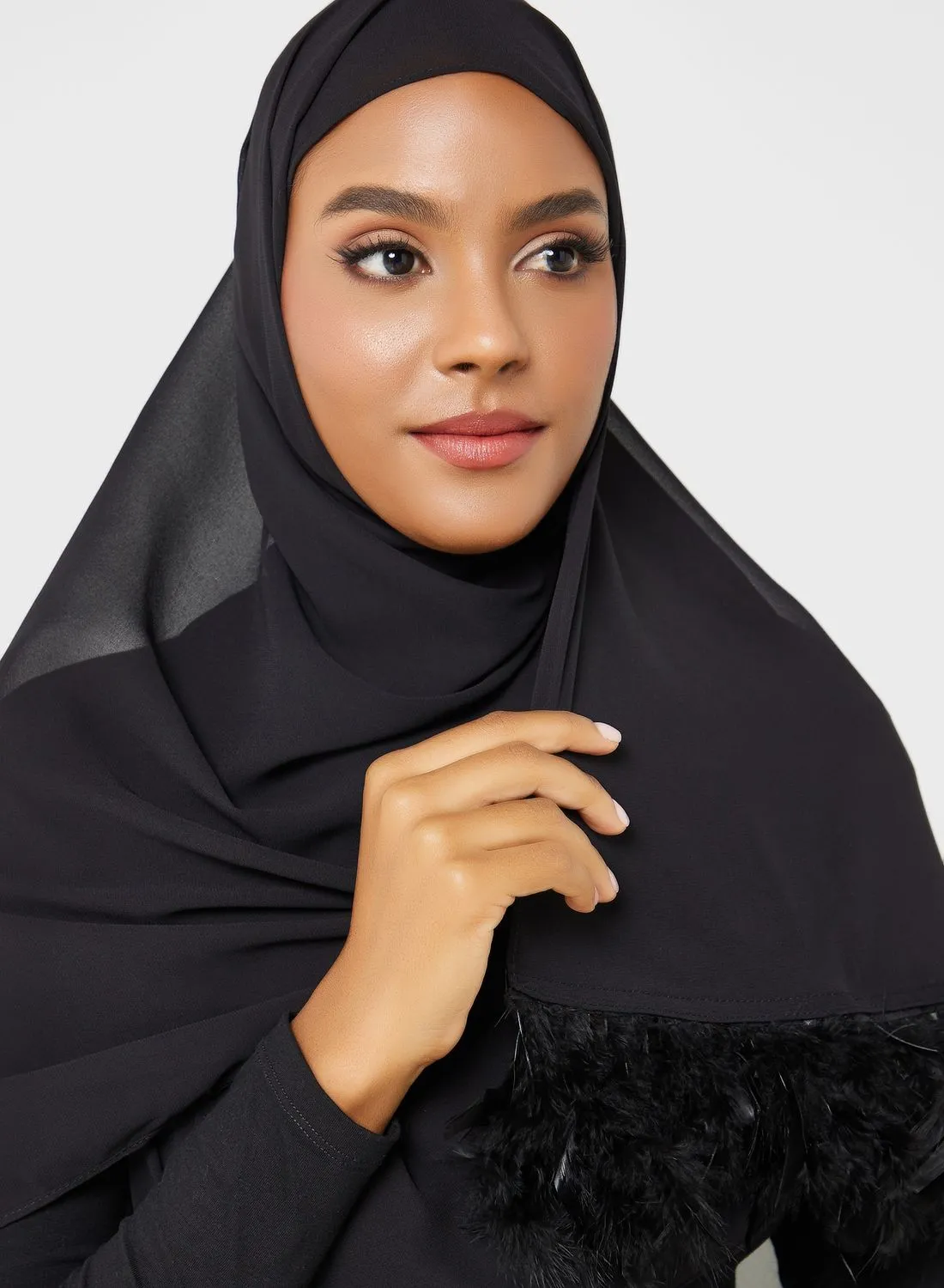 Khizana Feather Detail Chiffon Long Hijab Scarf