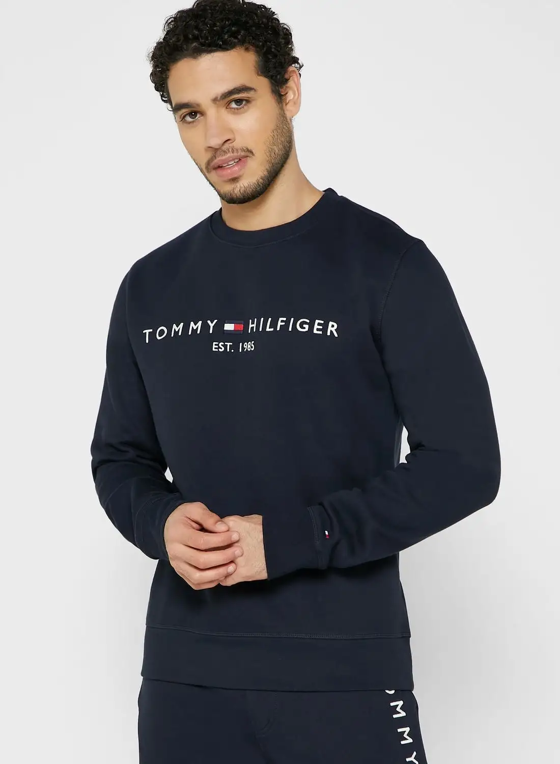 TOMMY HILFIGER Essential Sweatshirt